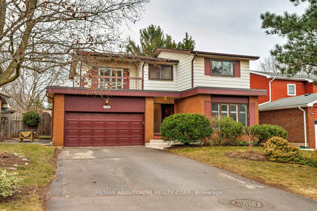 1187 Lambeth Road Property Photo