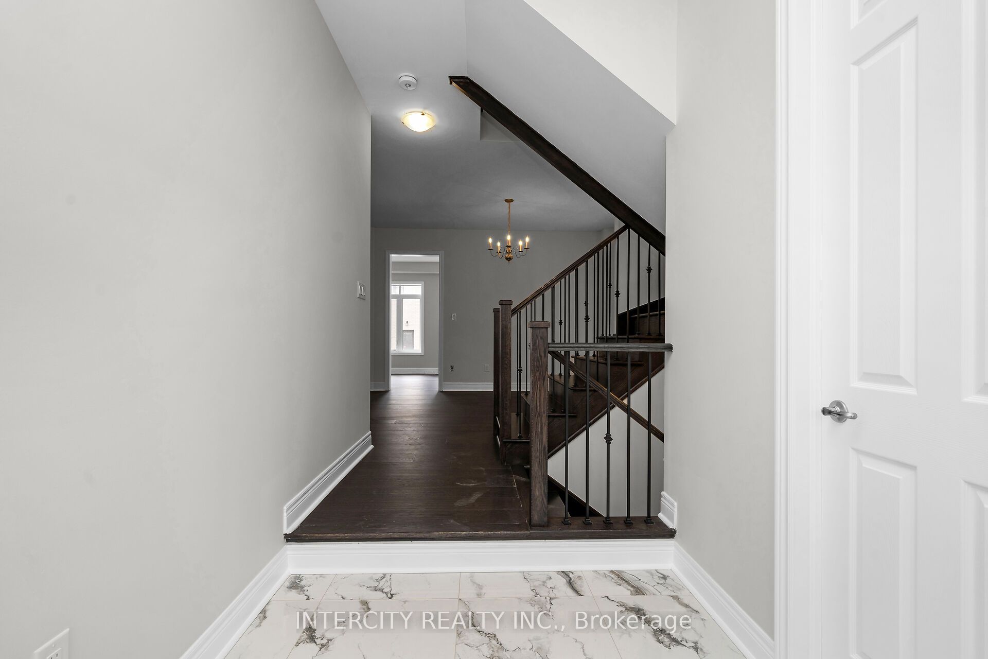 20 Kessler Drive Property Photo 3
