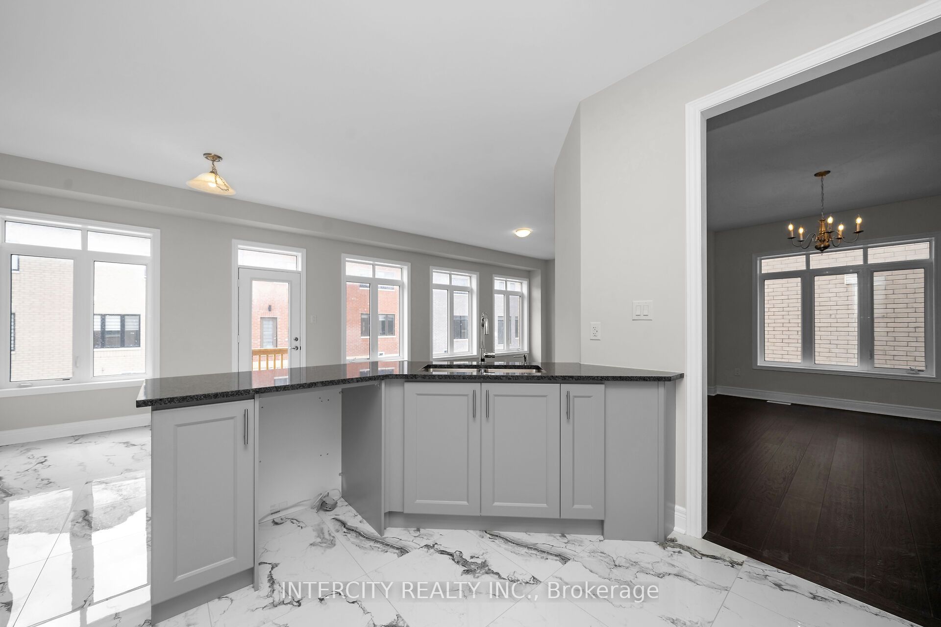20 Kessler Drive Property Photo 9