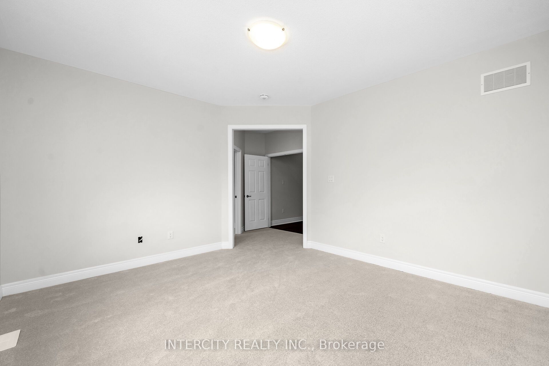 20 Kessler Drive Property Photo 18