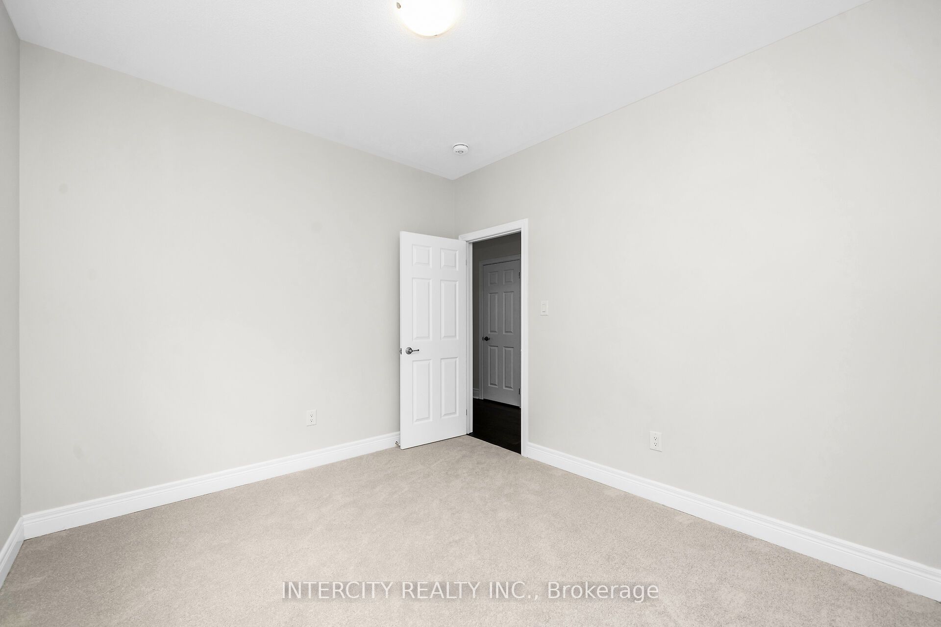 20 Kessler Drive Property Photo 23