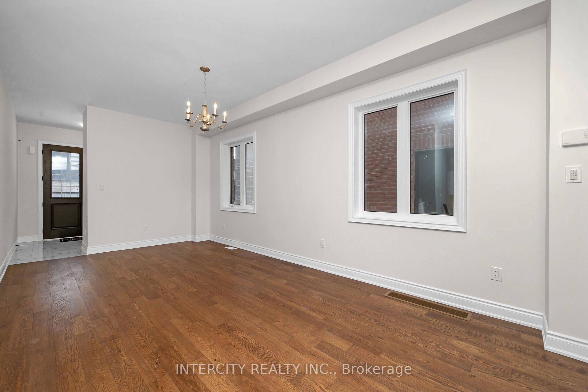 58 Claremont Drive Property Photo 4