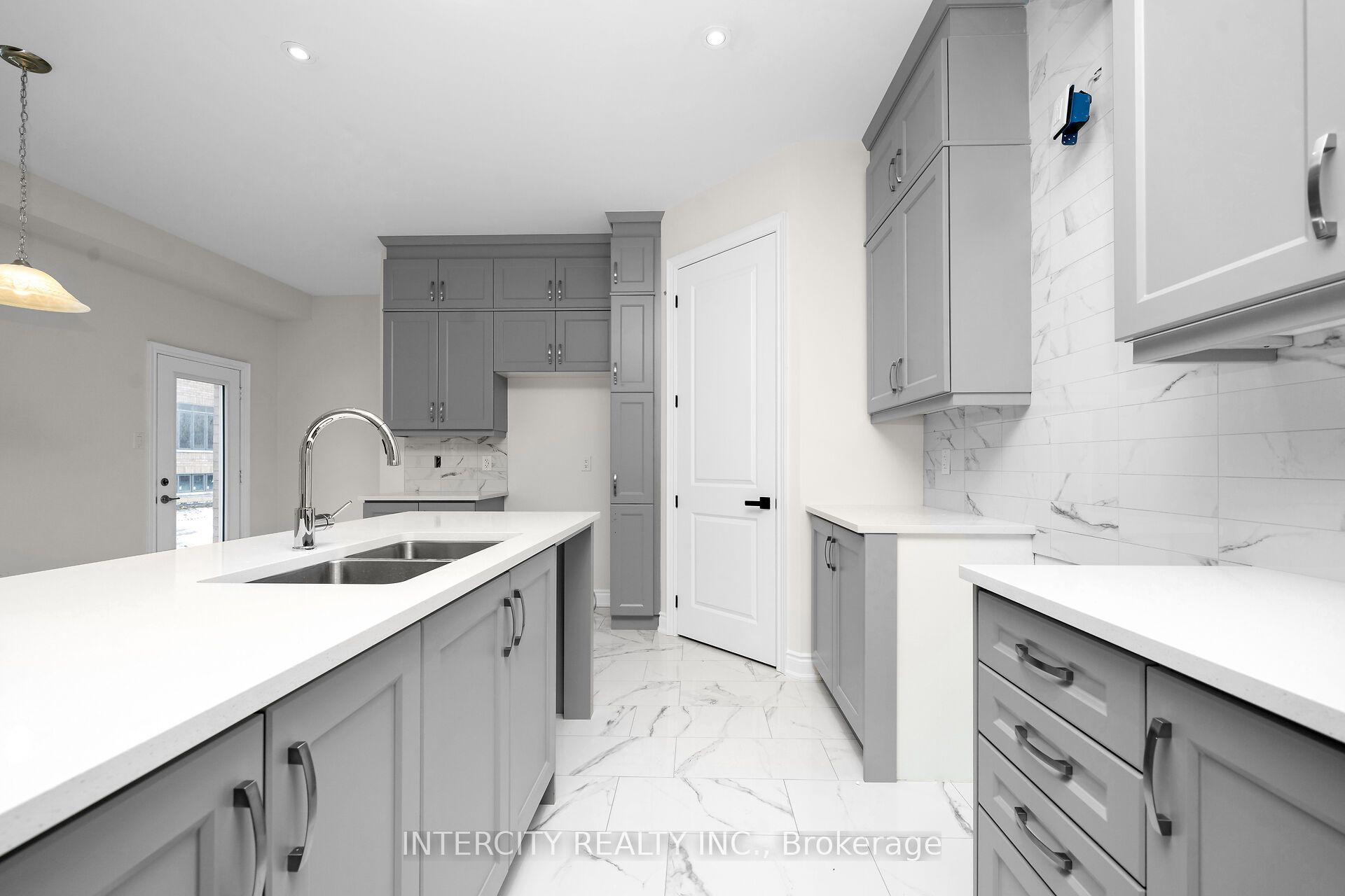 58 Claremont Drive Property Photo 10