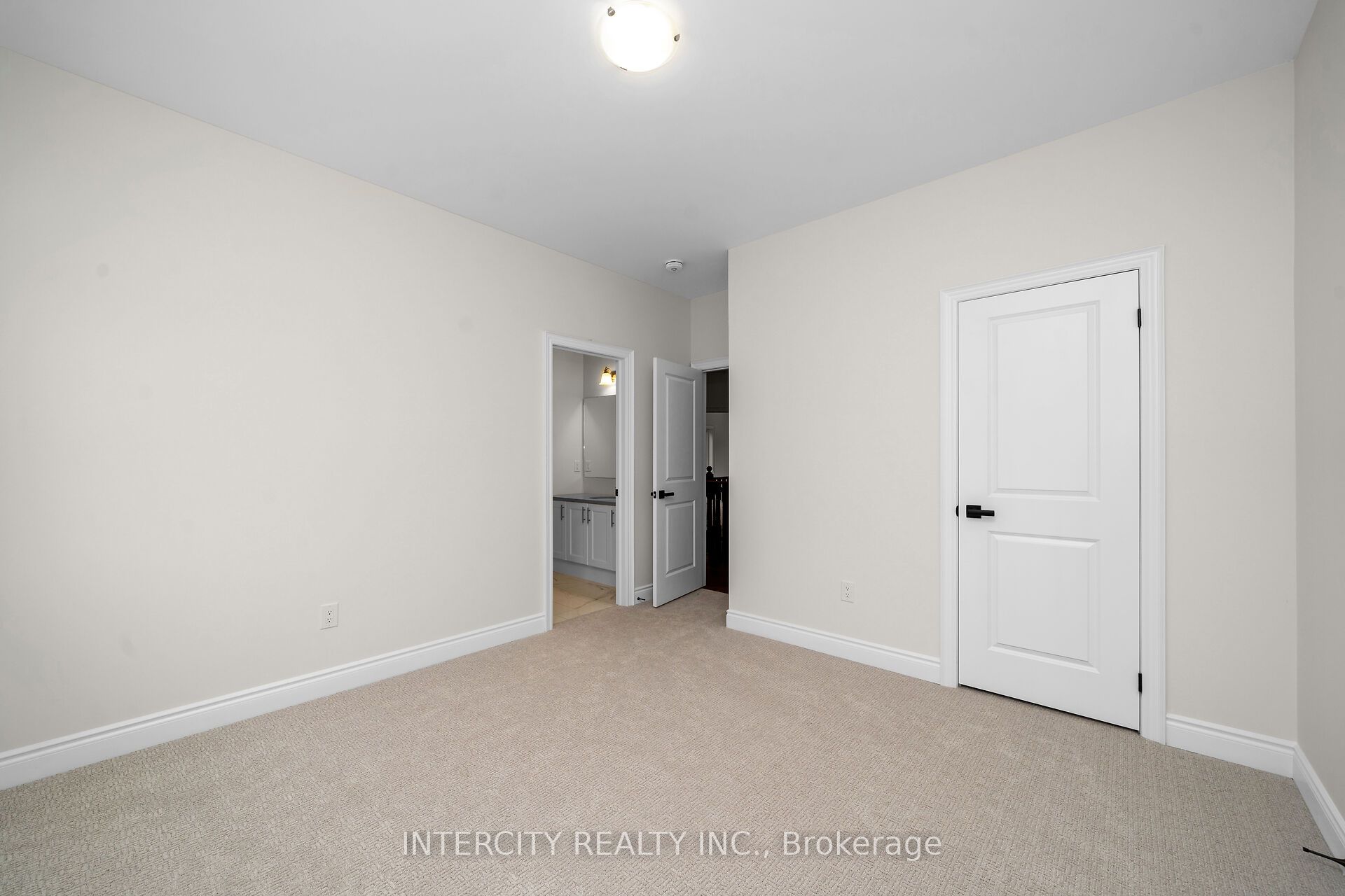 58 Claremont Drive Property Photo 27