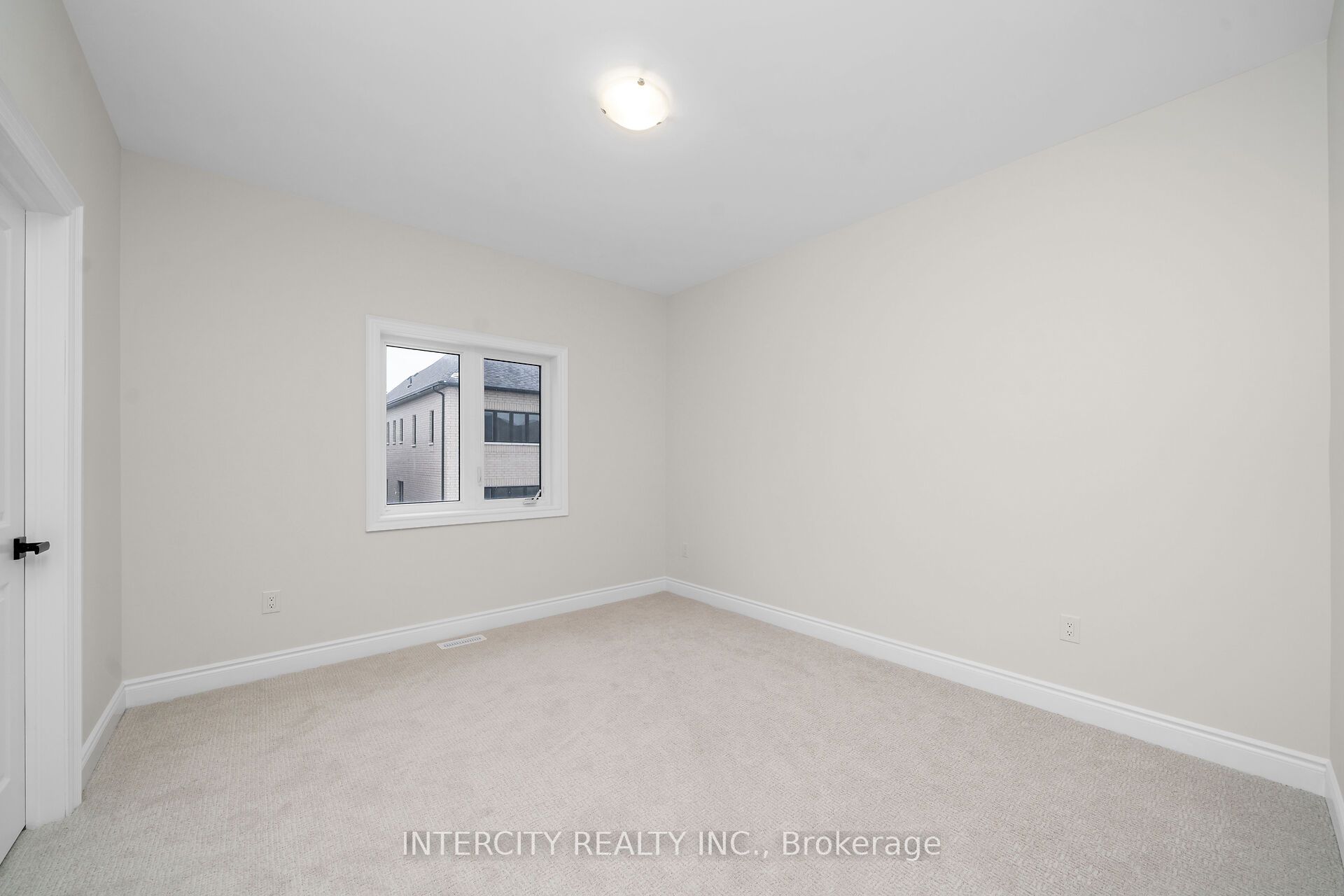 58 Claremont Drive Property Photo 28