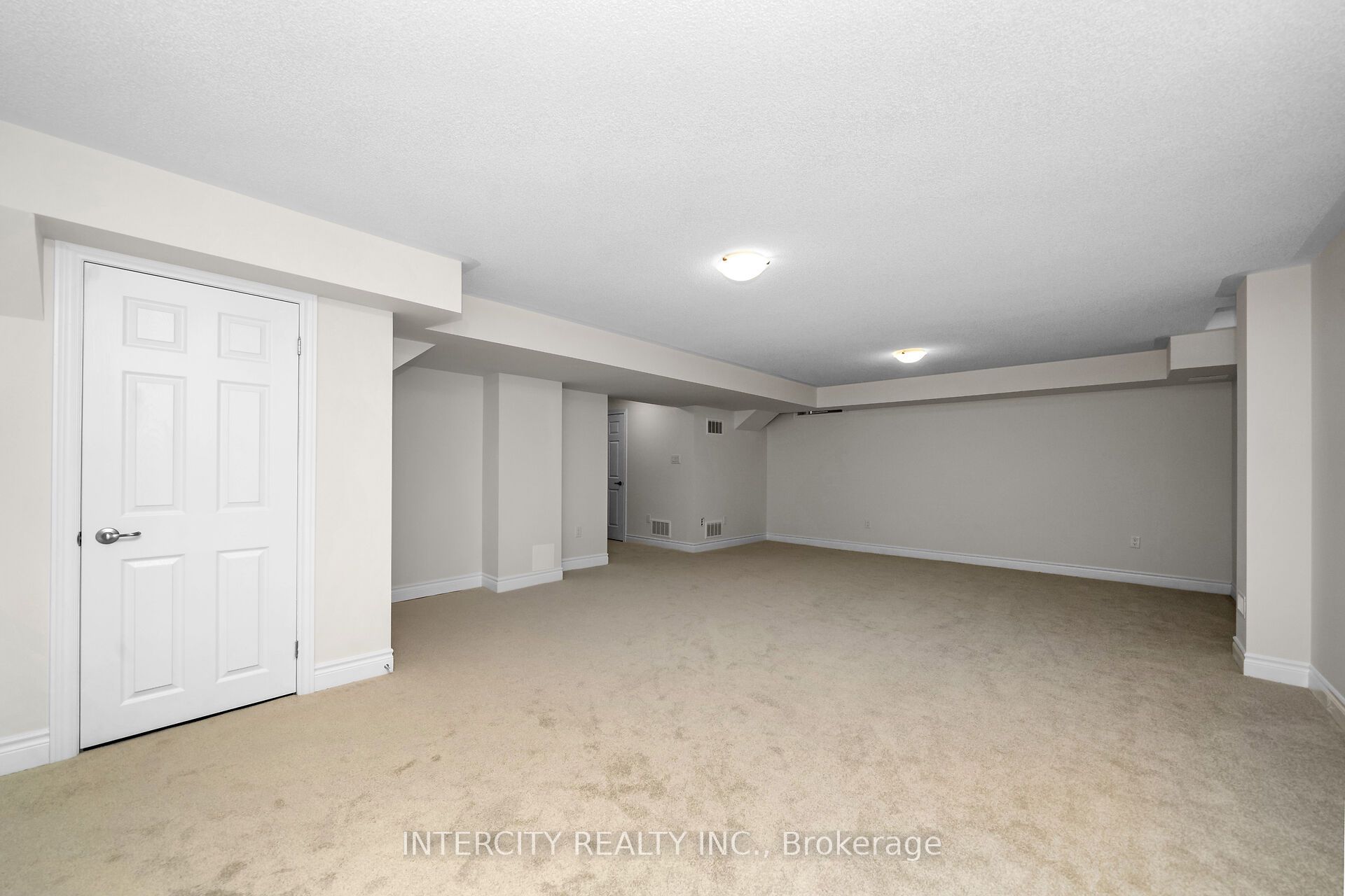 58 Claremont Drive Property Photo 34