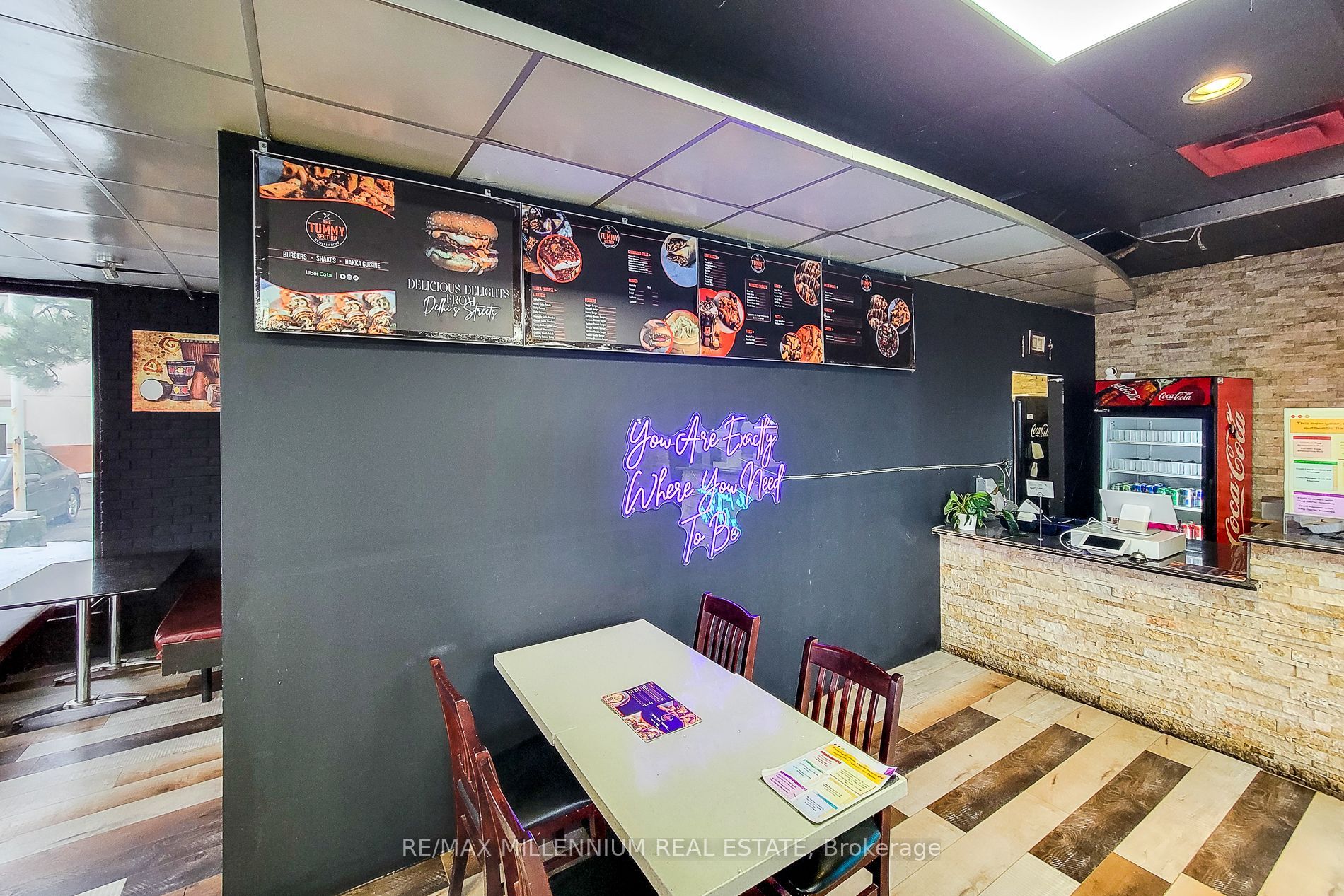 #1 - 2121 Dundas Street Property Photo 11