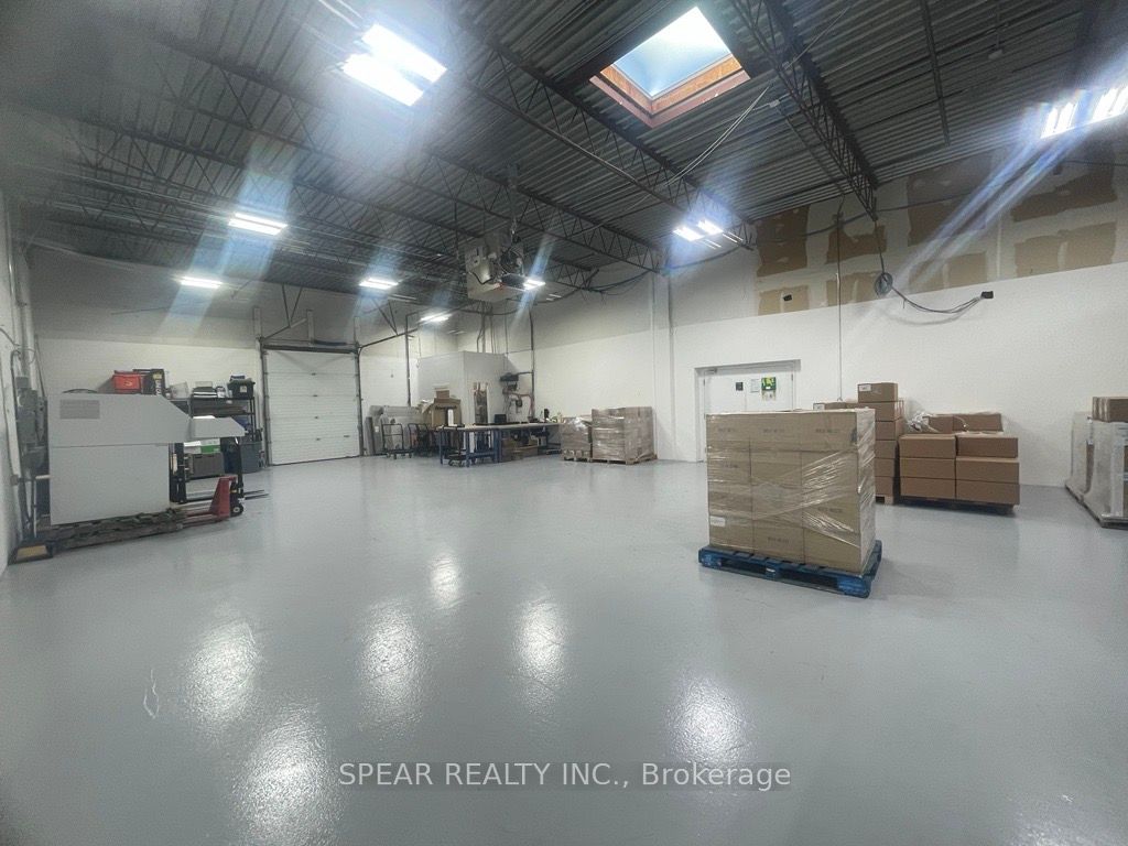 234 Galaxy Boulevard Property Photo 3