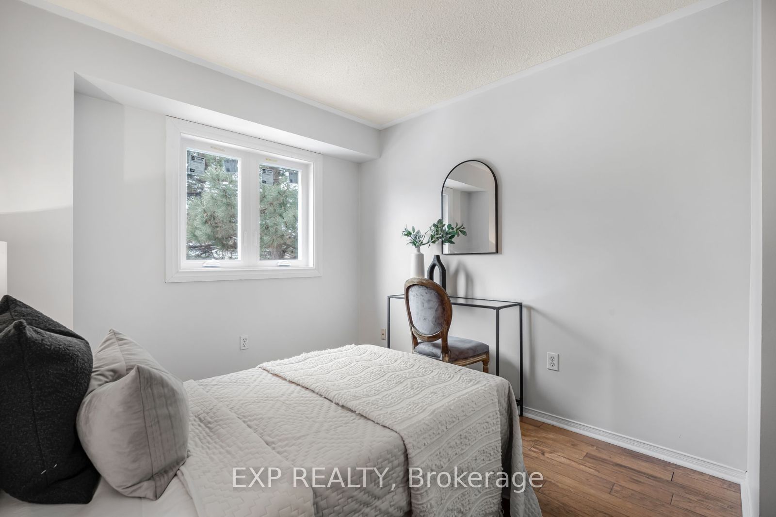 53 Wickstead Court Property Photo 33