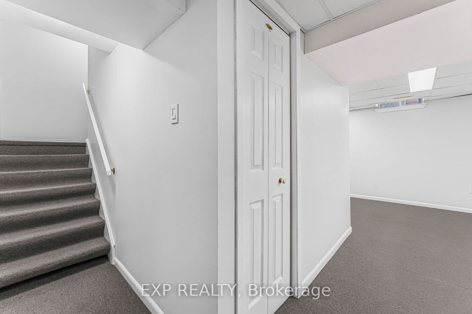 53 Wickstead Court Property Photo 34