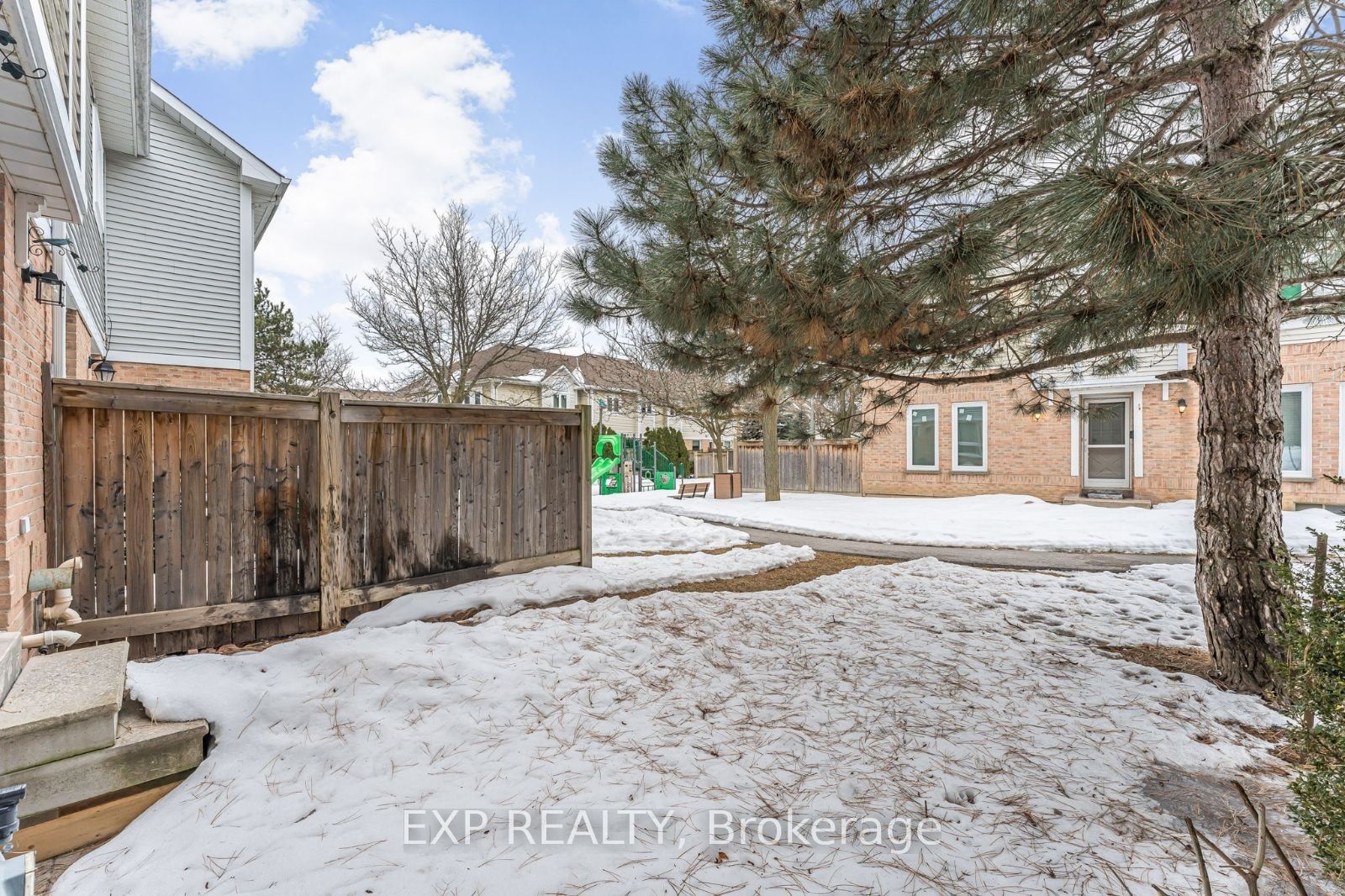 53 Wickstead Court Property Photo 39
