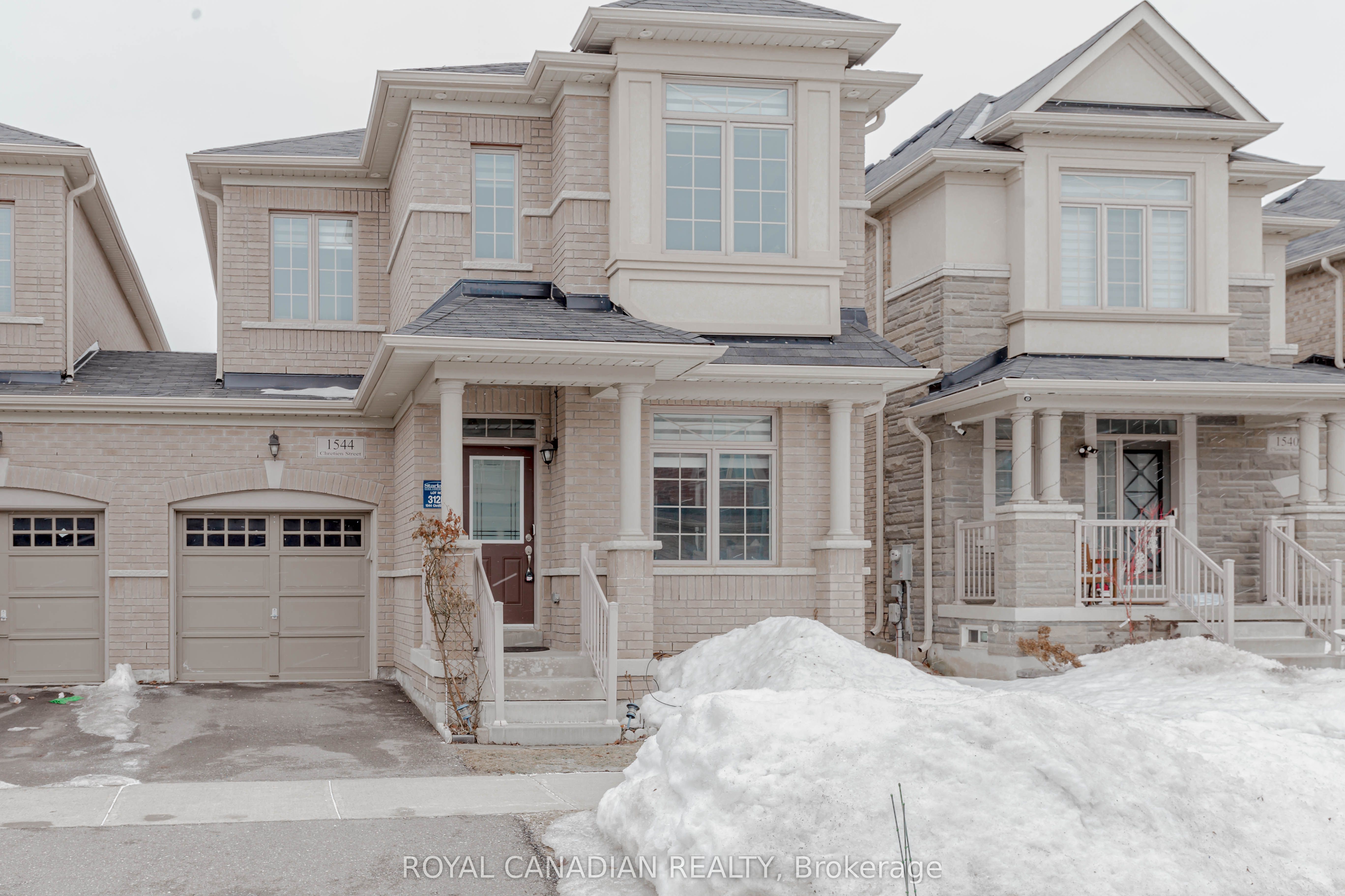1544 Chretien Street Property Photo