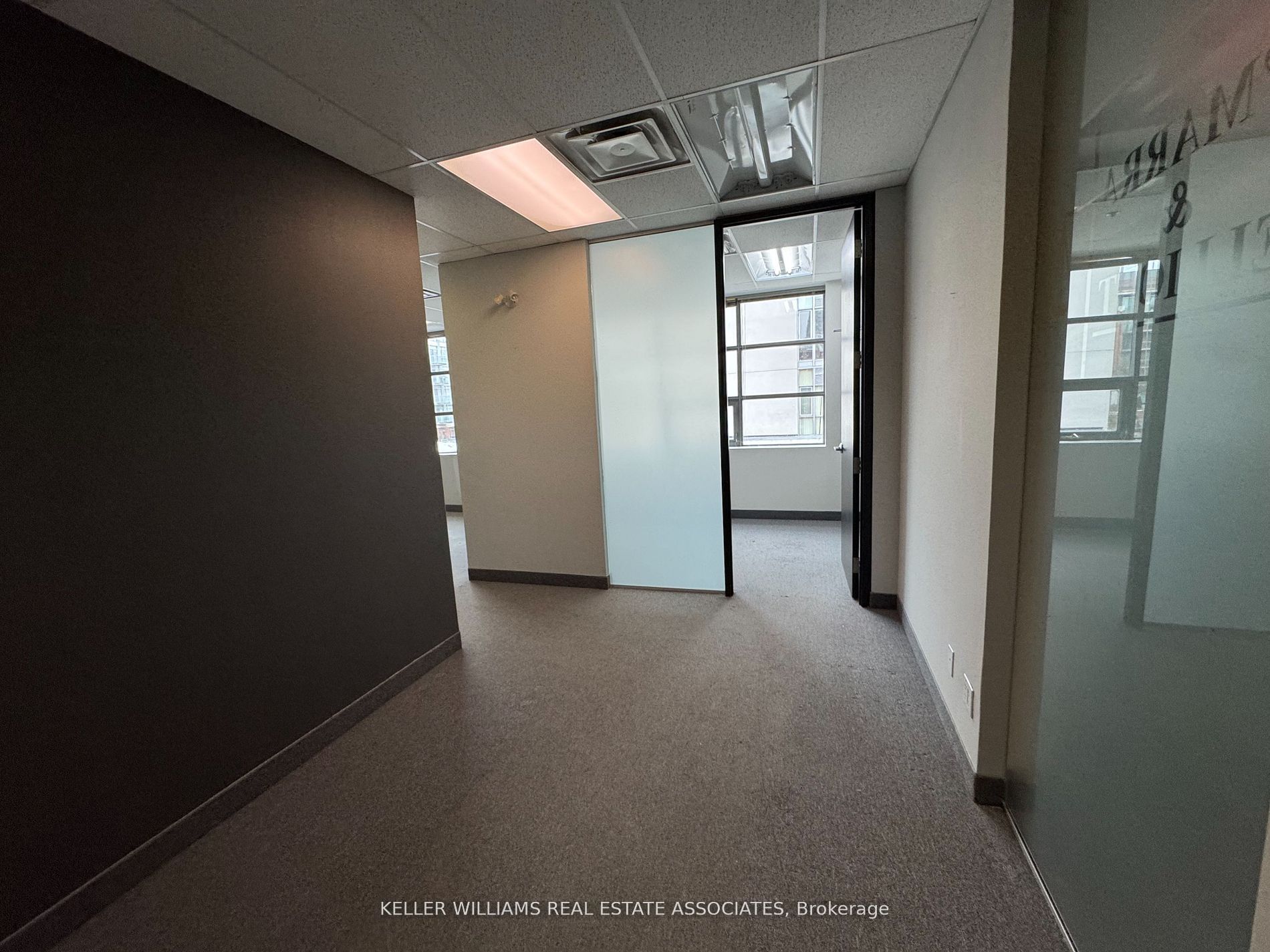 #203 - 125 Lakeshore Road Property Photo 7