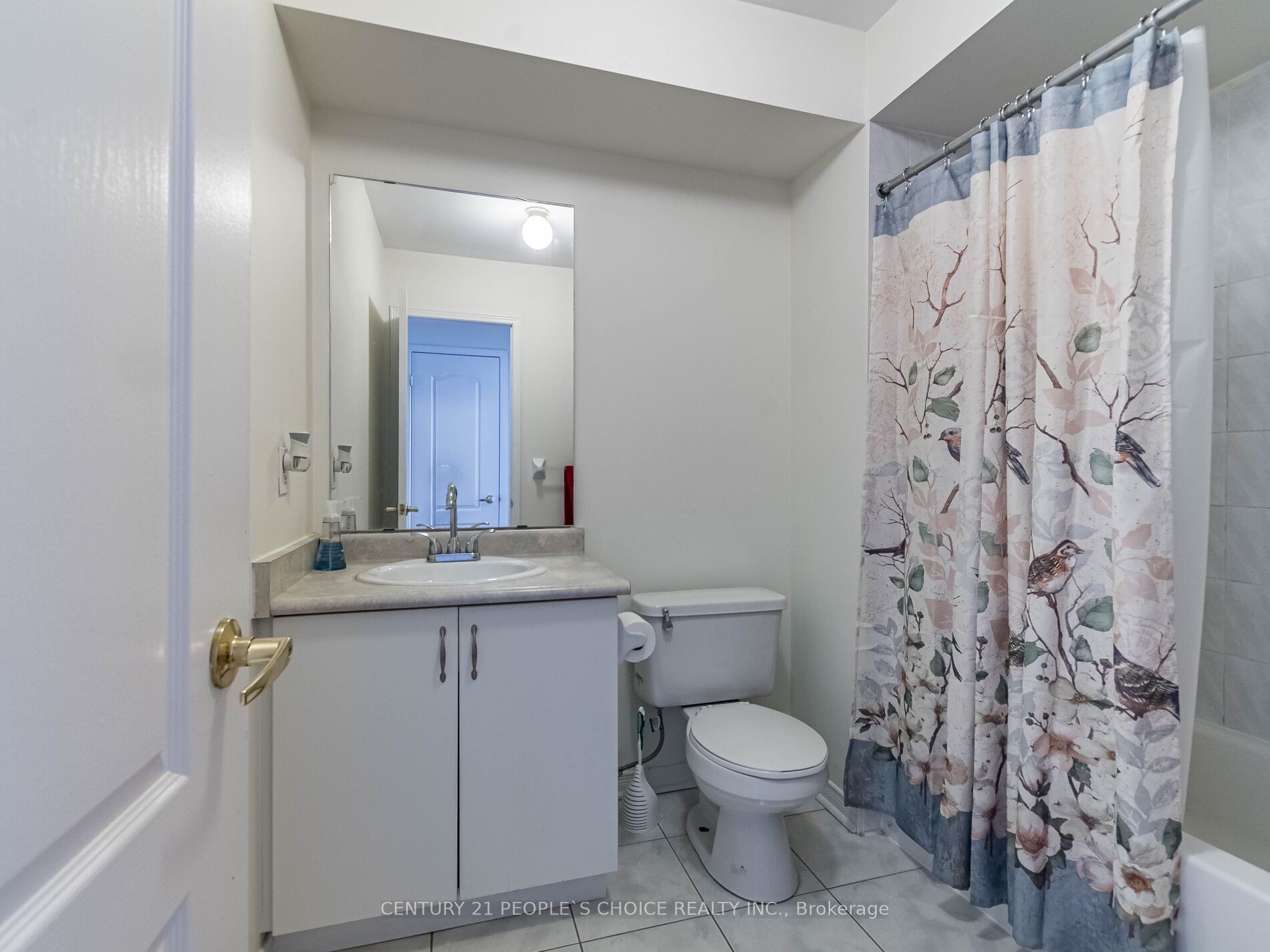 #29 - 435 Hensall Circle Property Photo 26