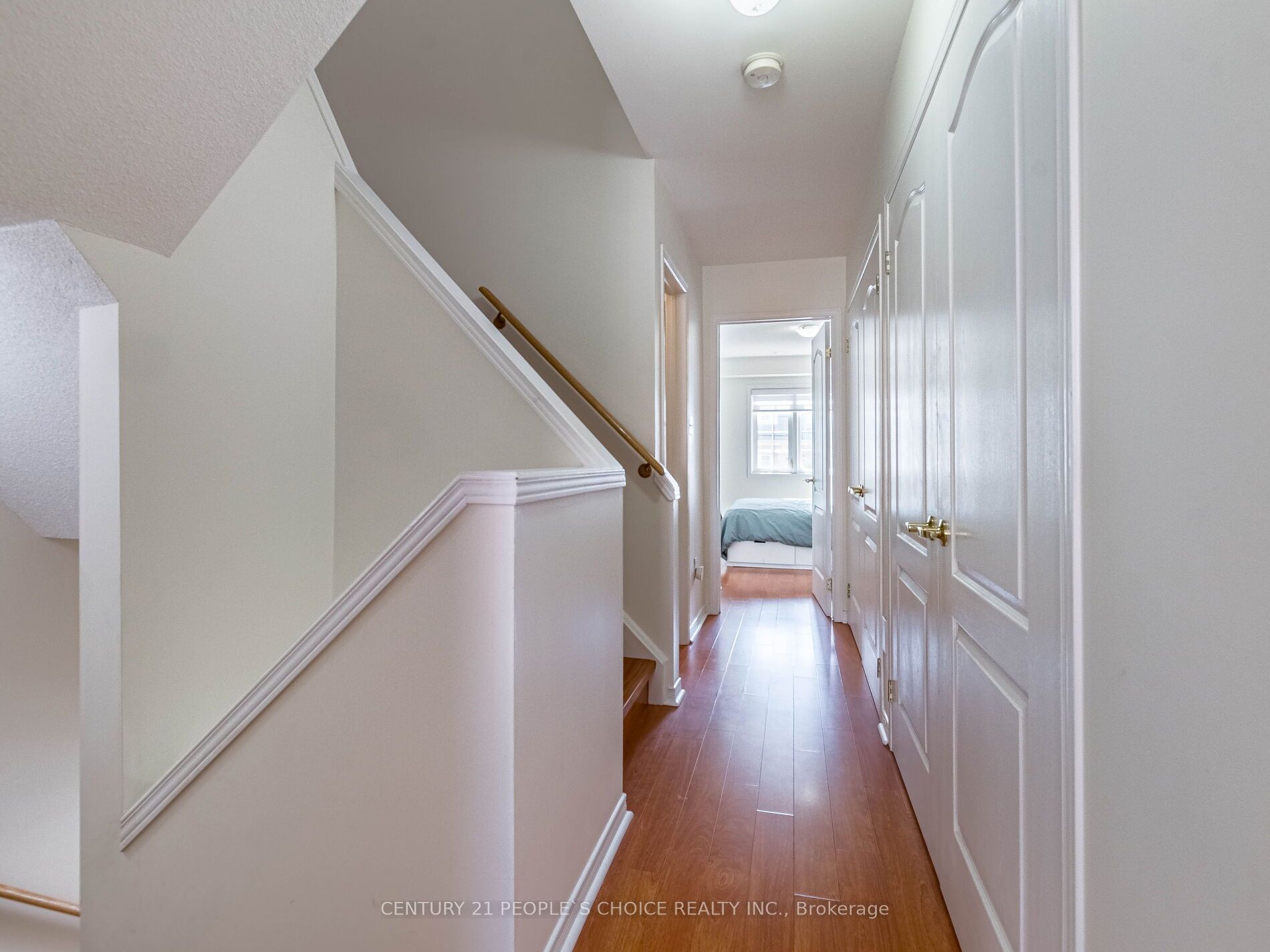 #29 - 435 Hensall Circle Property Photo 31