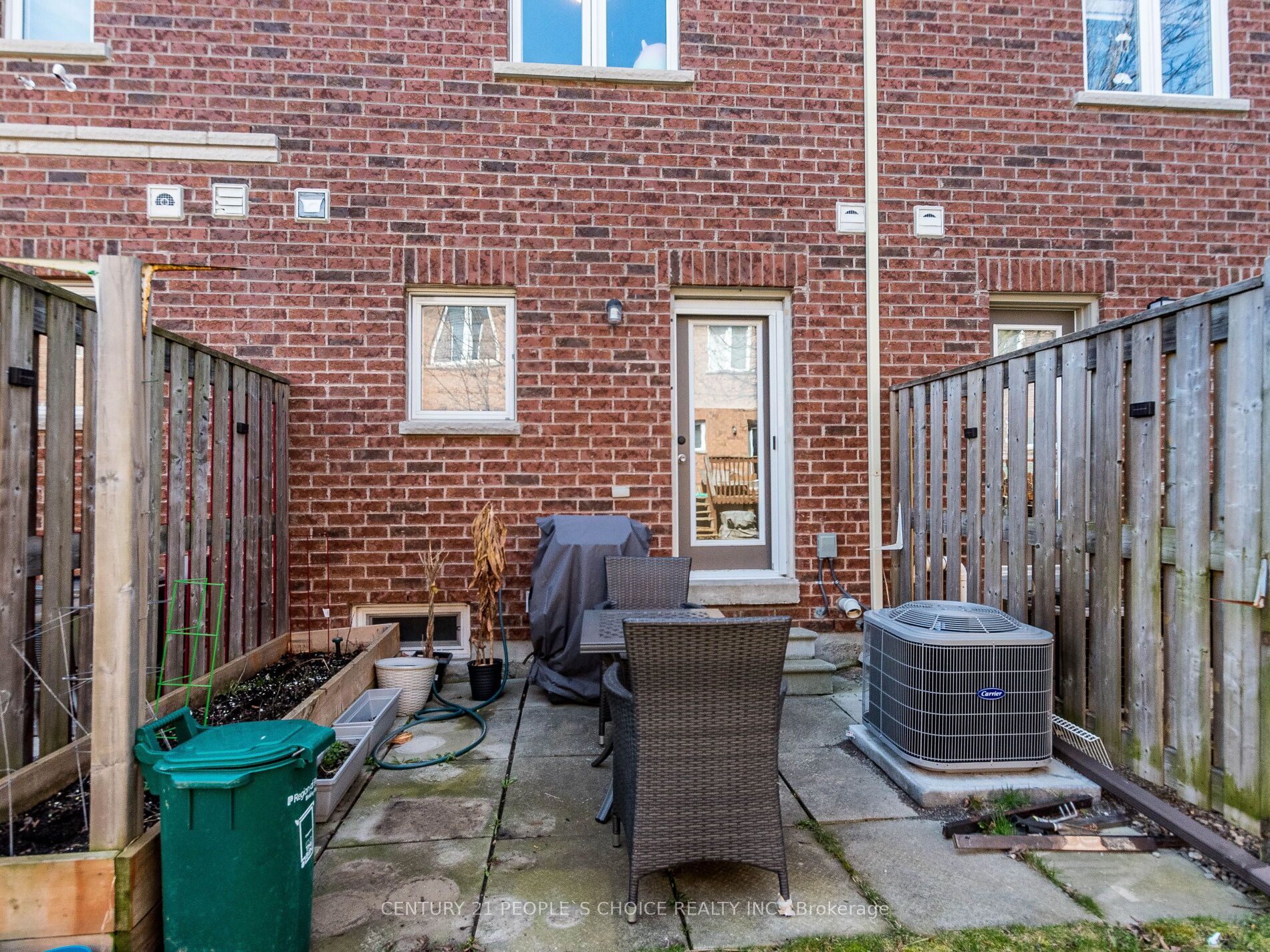 #29 - 435 Hensall Circle Property Photo 46