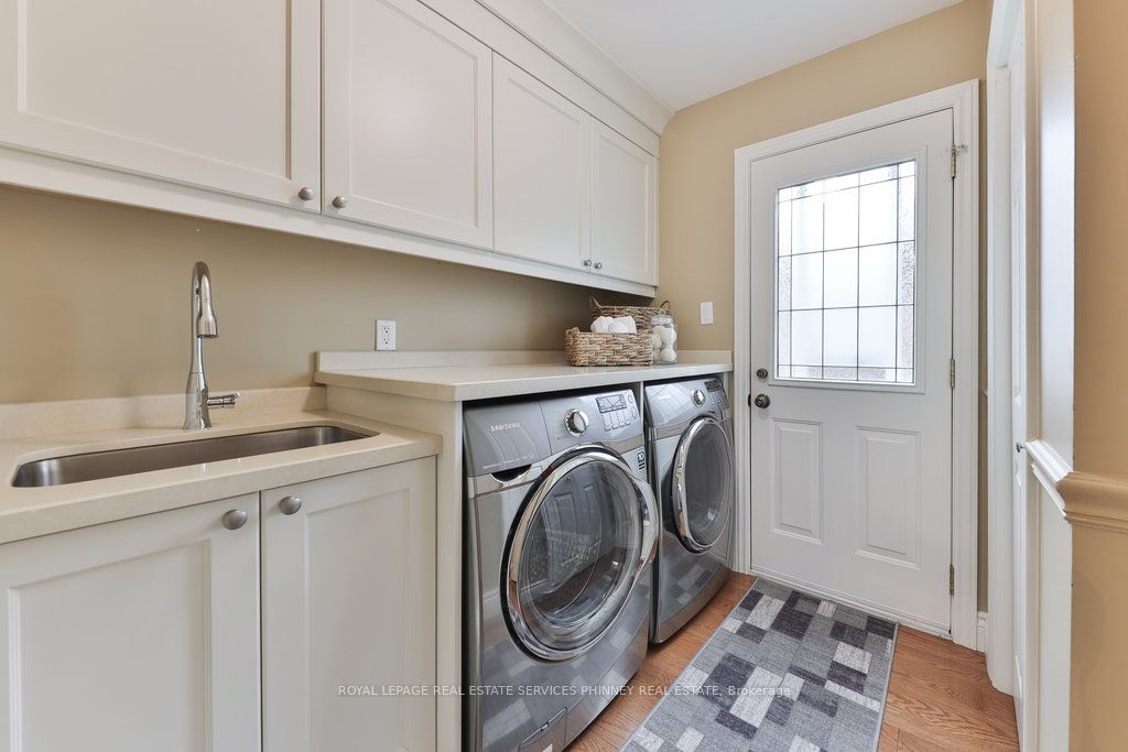 2289 Beejay Court Property Photo 17