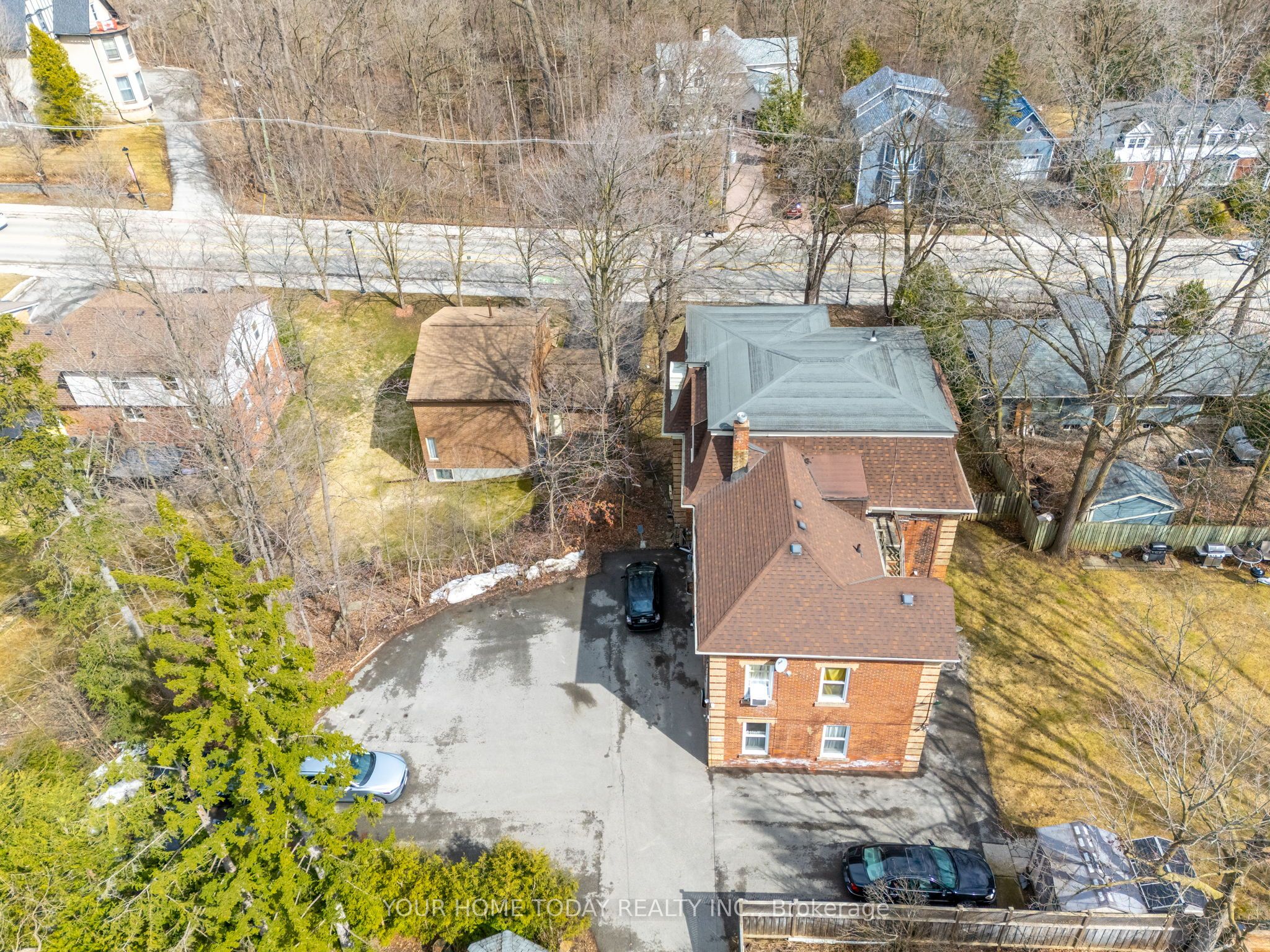 36 Market Street Property Photo 14