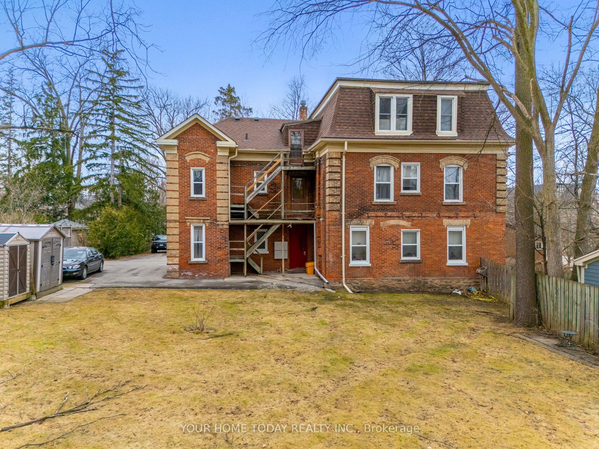 36 Market Street Property Photo 19