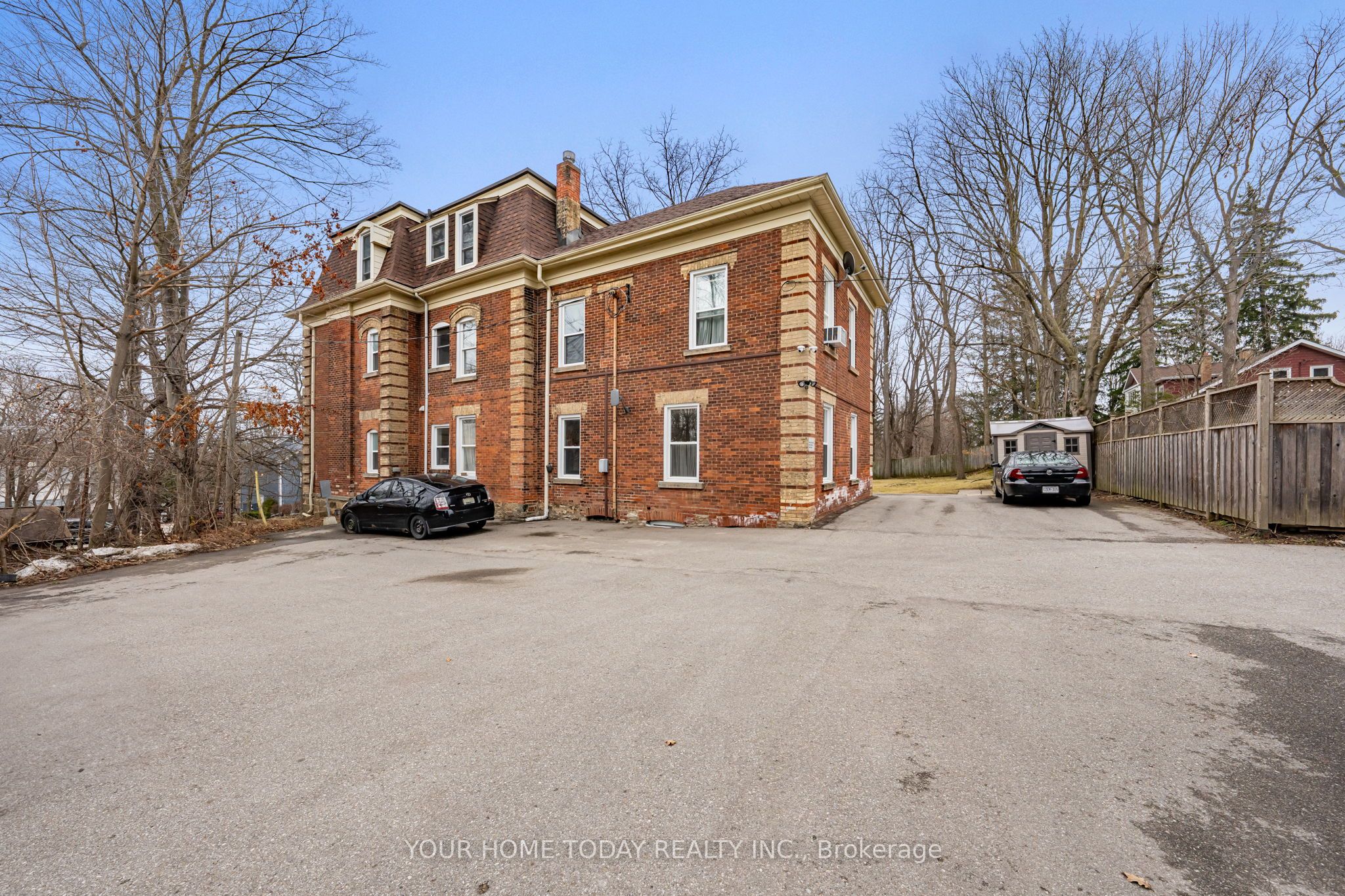 36 Market Street Property Photo 22