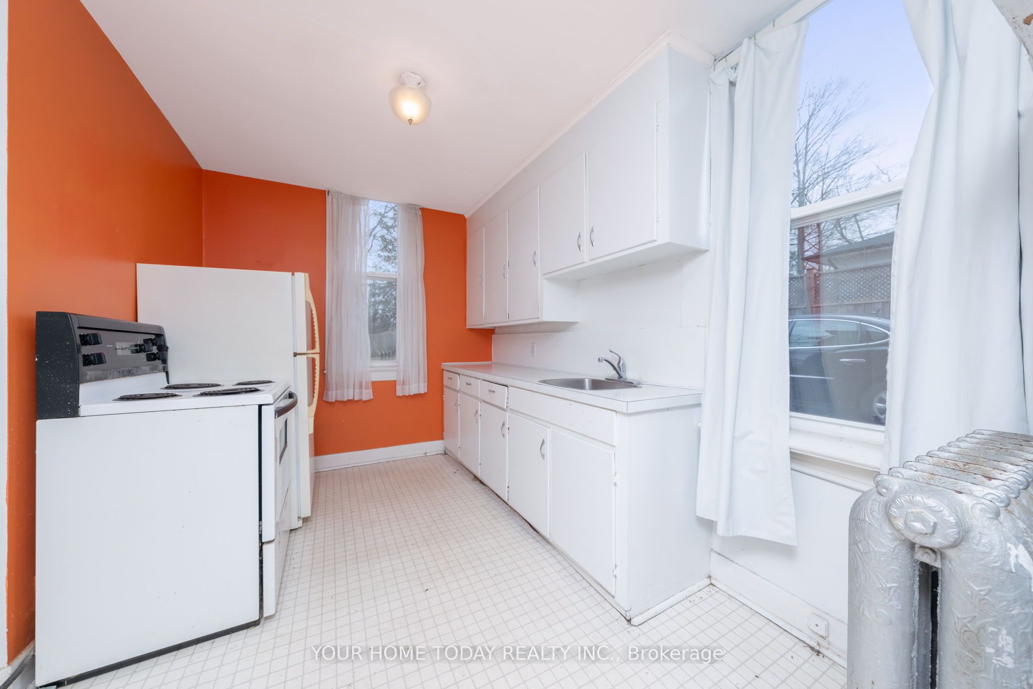 36 Market Street Property Photo 26