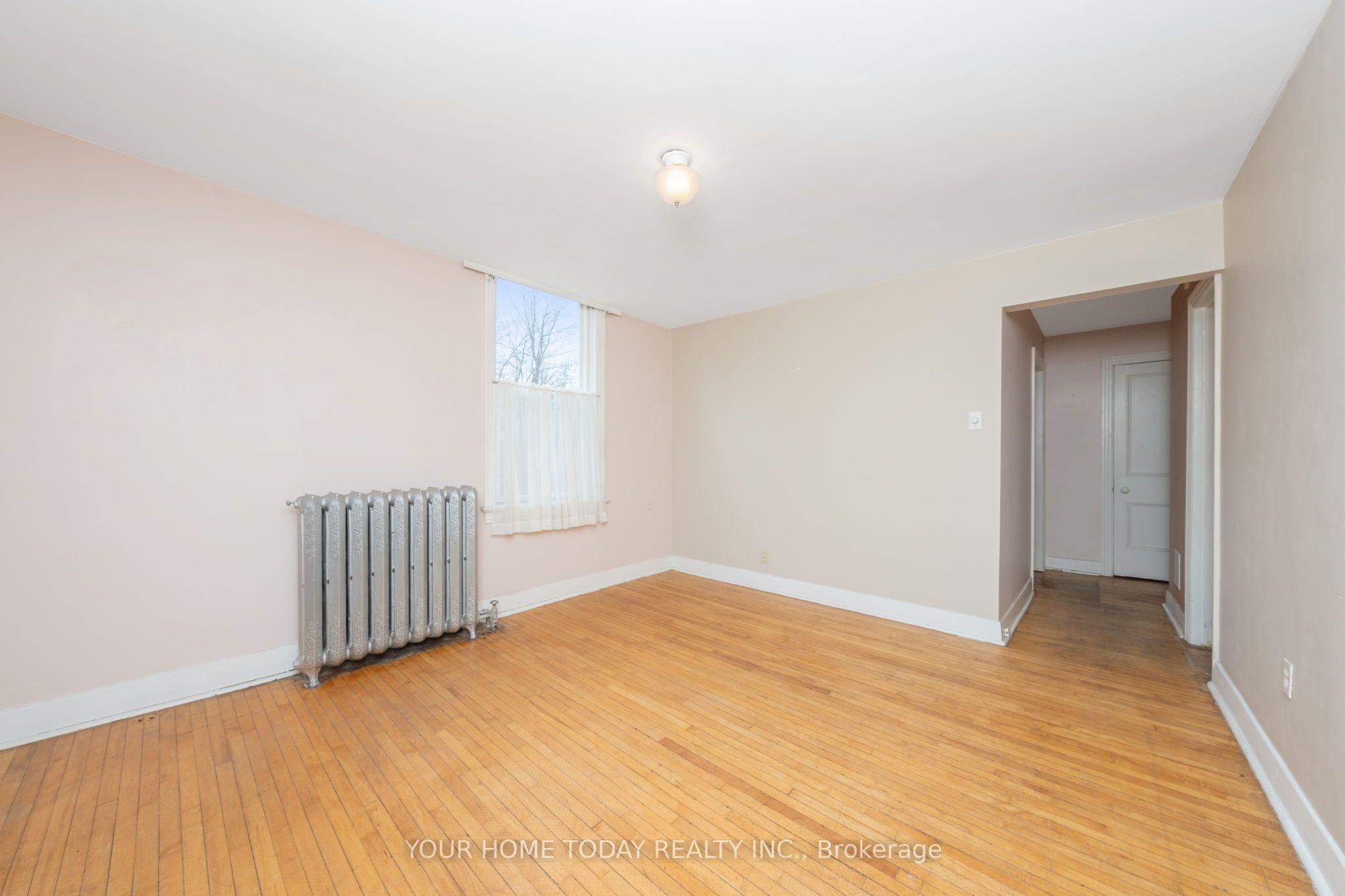 36 Market Street Property Photo 27