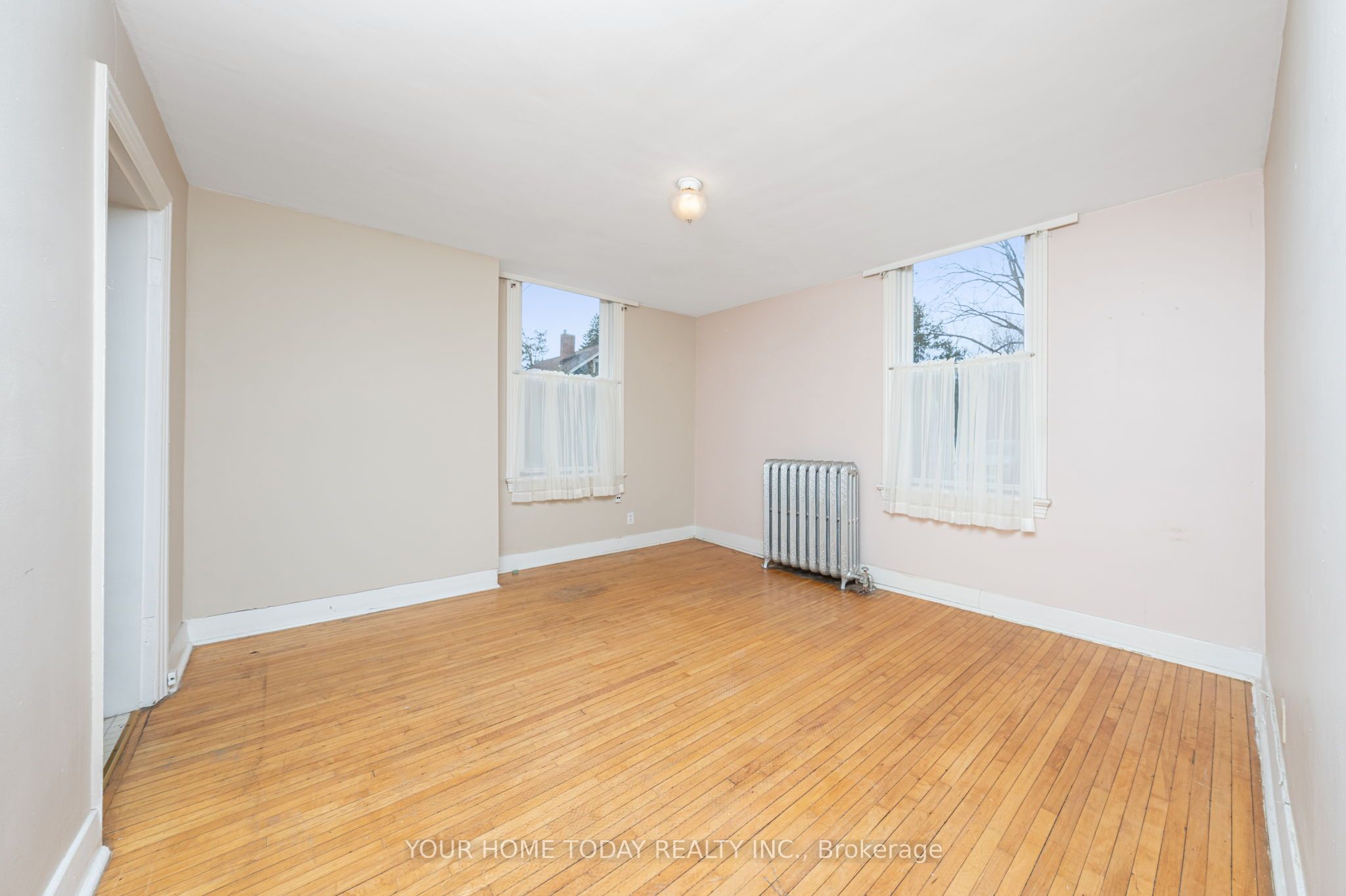 36 Market Street Property Photo 29