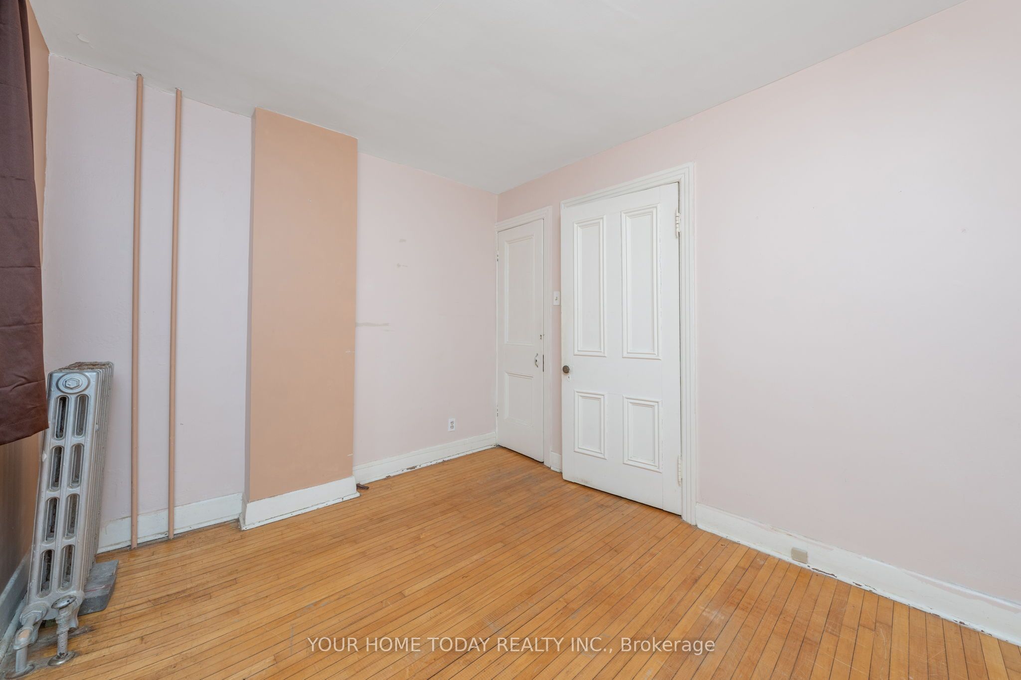 36 Market Street Property Photo 34