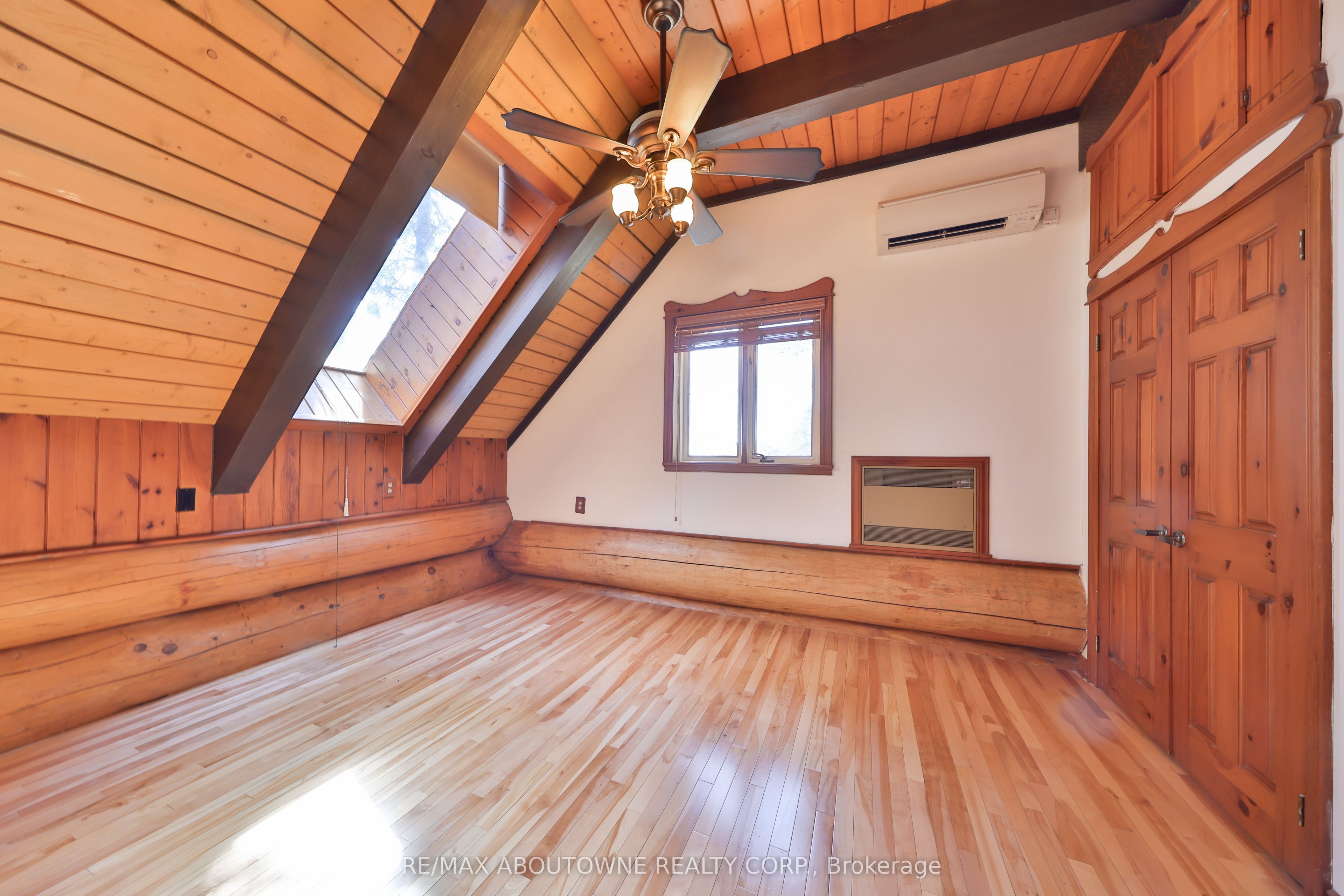 270 North Shore Boulevard E Property Photo 29