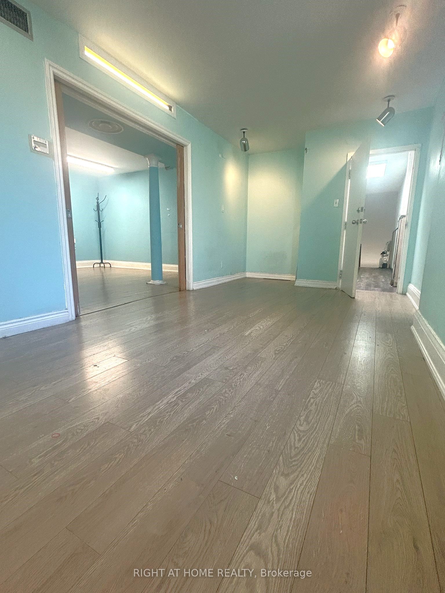 #202 - 1911 Weston Road Property Photo 5