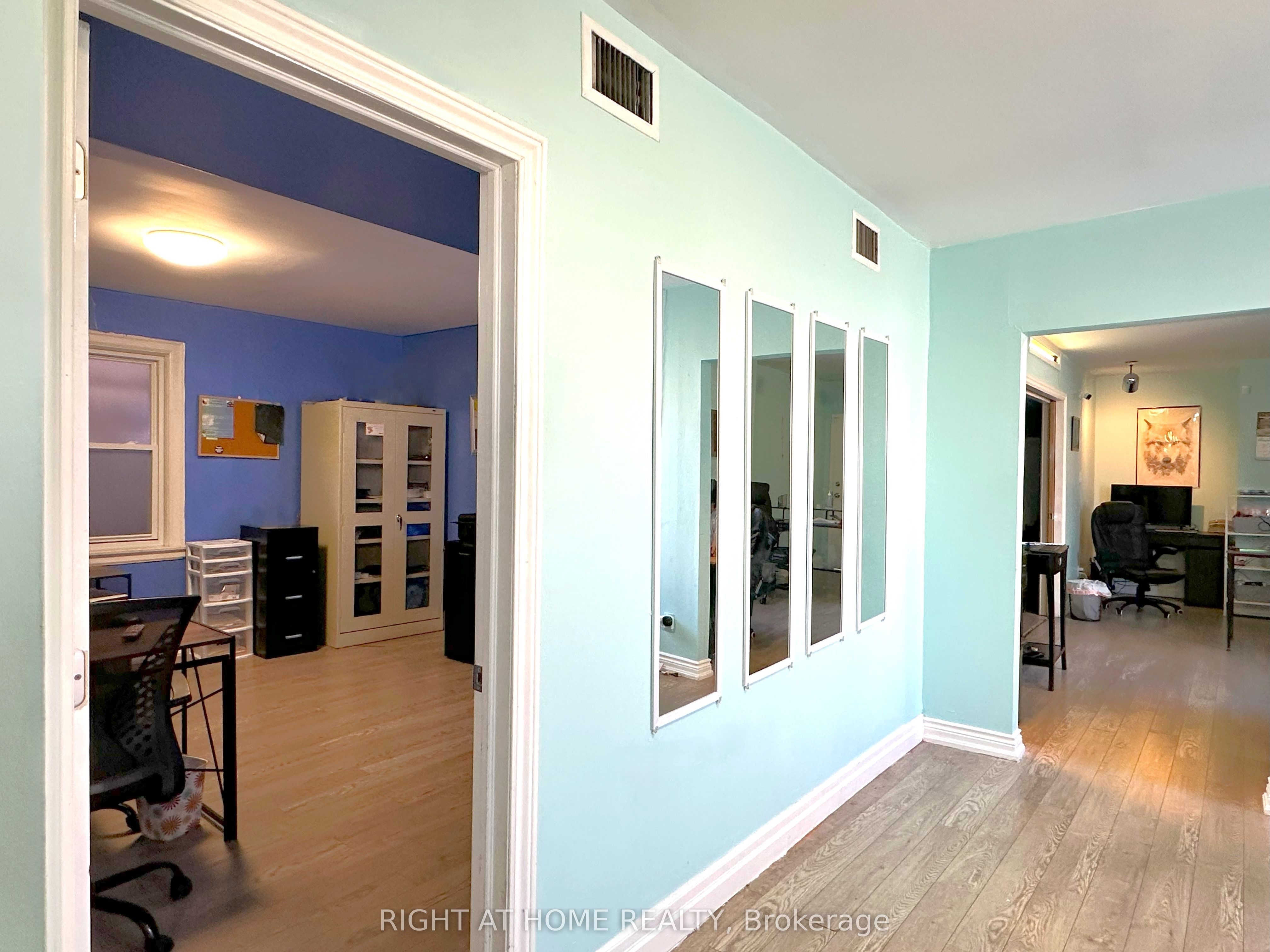 #202 - 1911 Weston Road Property Photo 11