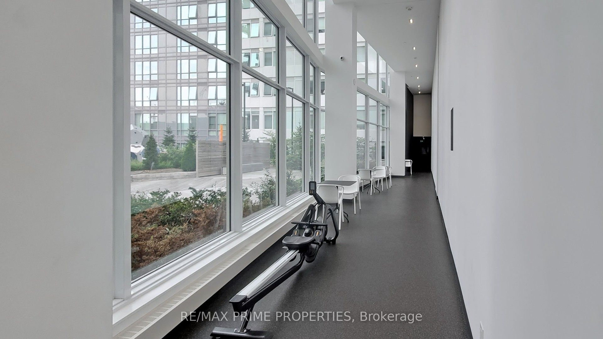 #607 - 4065 Confederation Parkway Property Photo 28