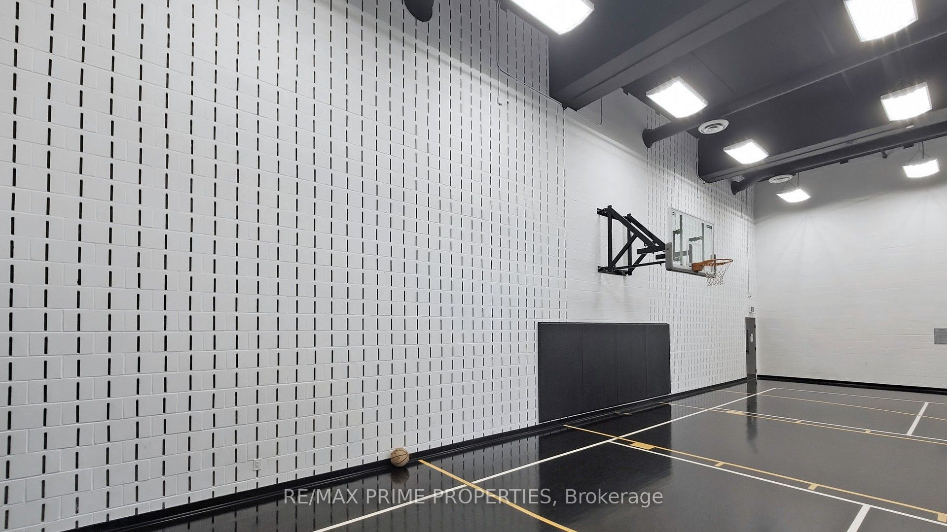 #607 - 4065 Confederation Parkway Property Photo 29