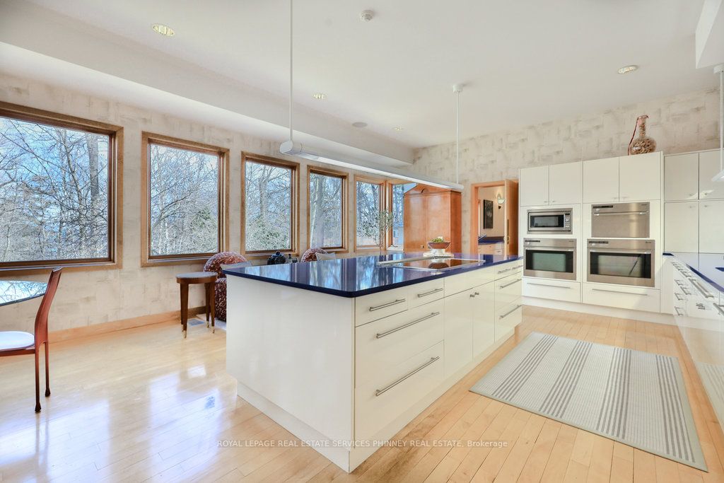 937 Whittier Crescent Property Photo 14