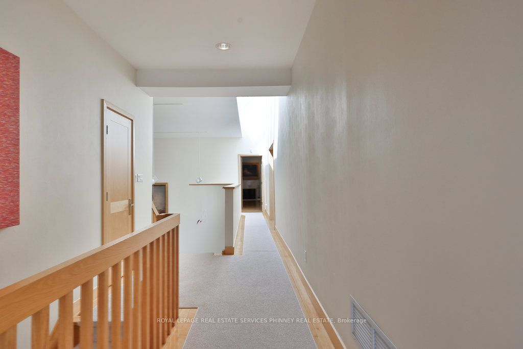 937 Whittier Crescent Property Photo 30