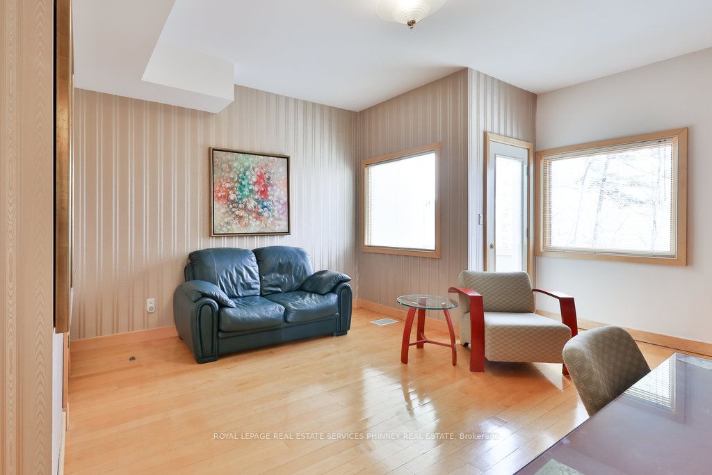 937 Whittier Crescent Property Photo 33