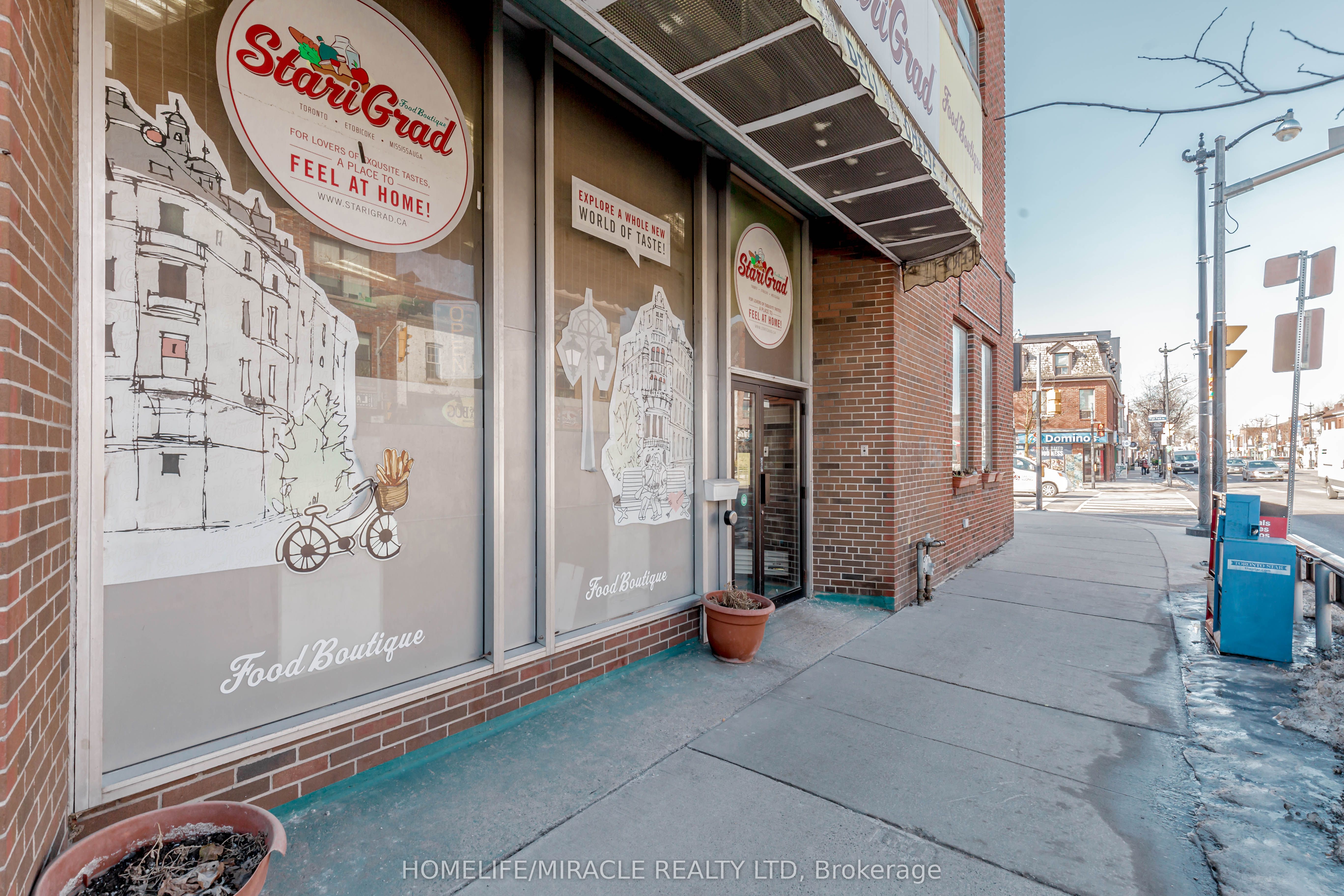 3029 Dundas Street Property Photo 21