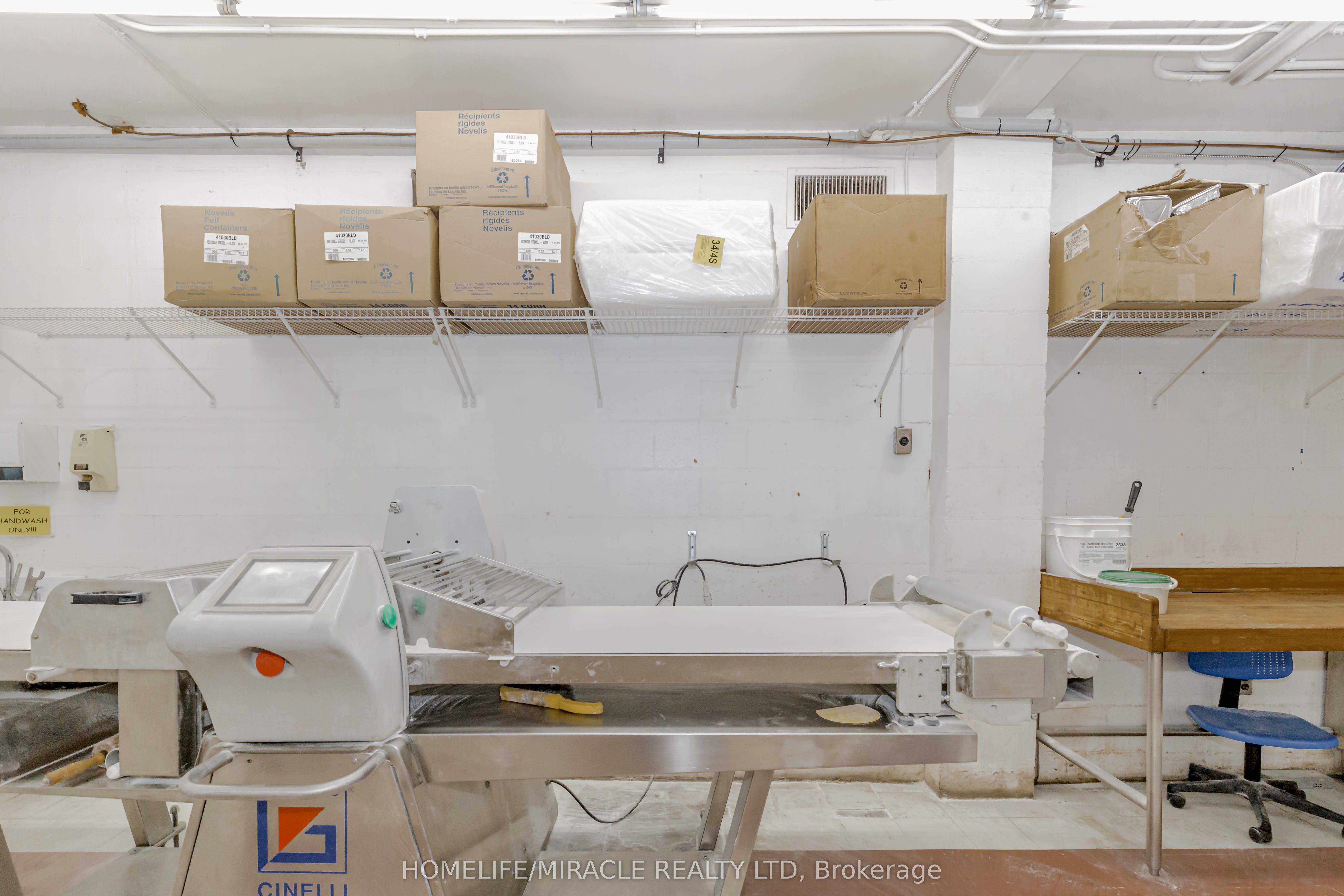 3029 Dundas Street Property Photo 40