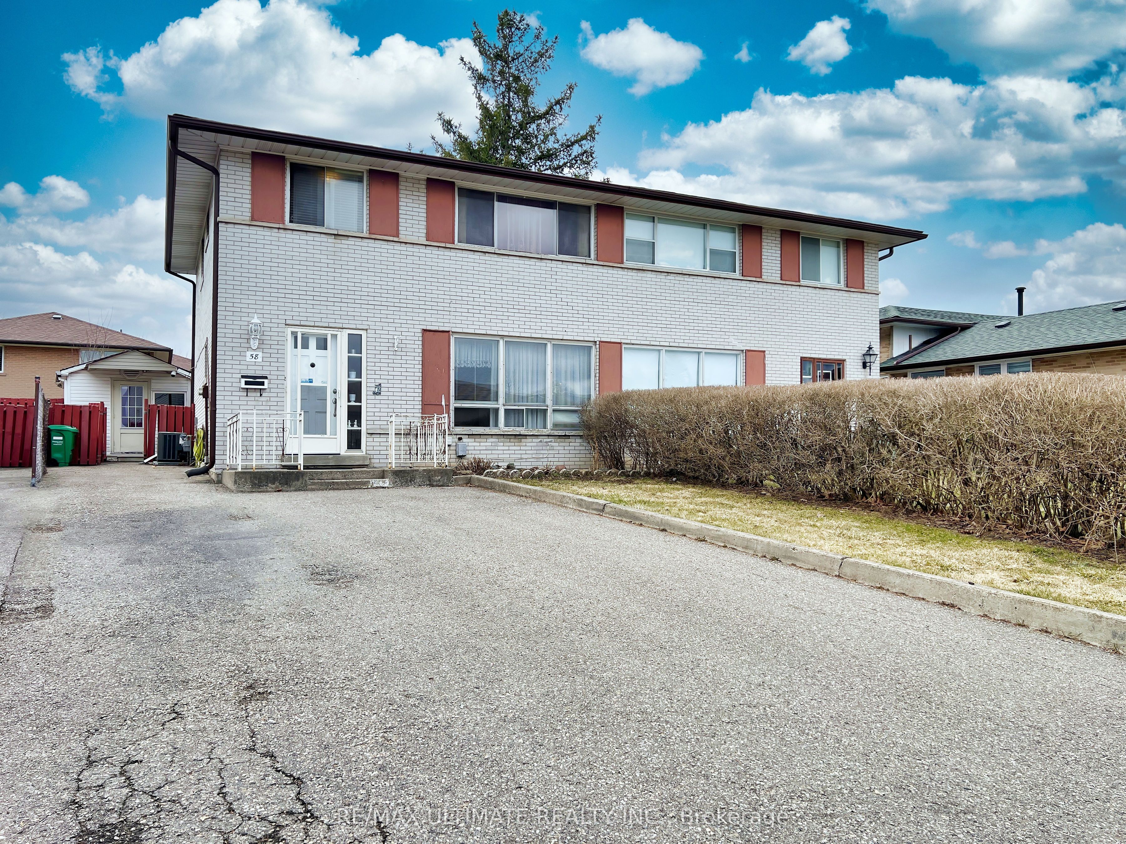 58 Wilton Dr Property Photo