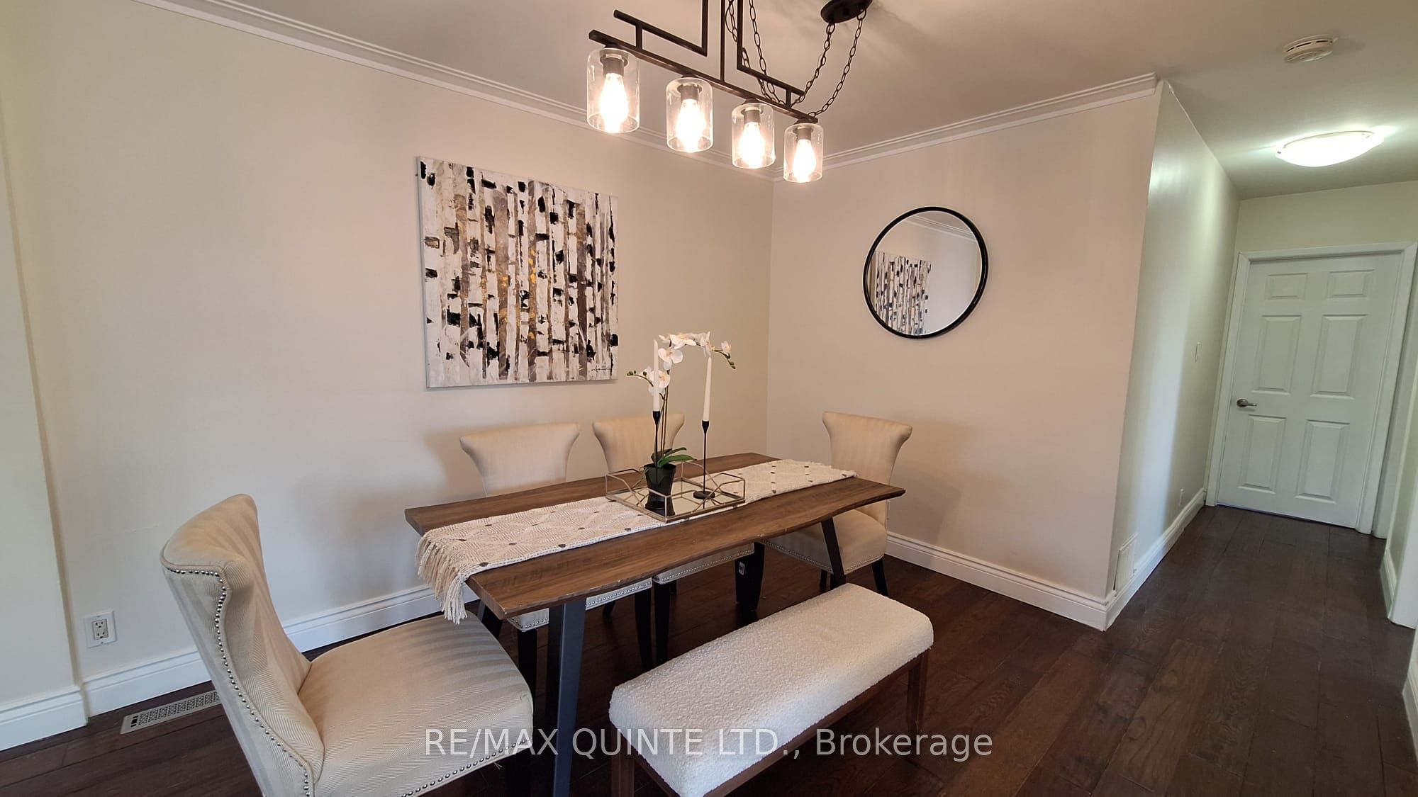 3375 Kelowna Court Property Photo 7