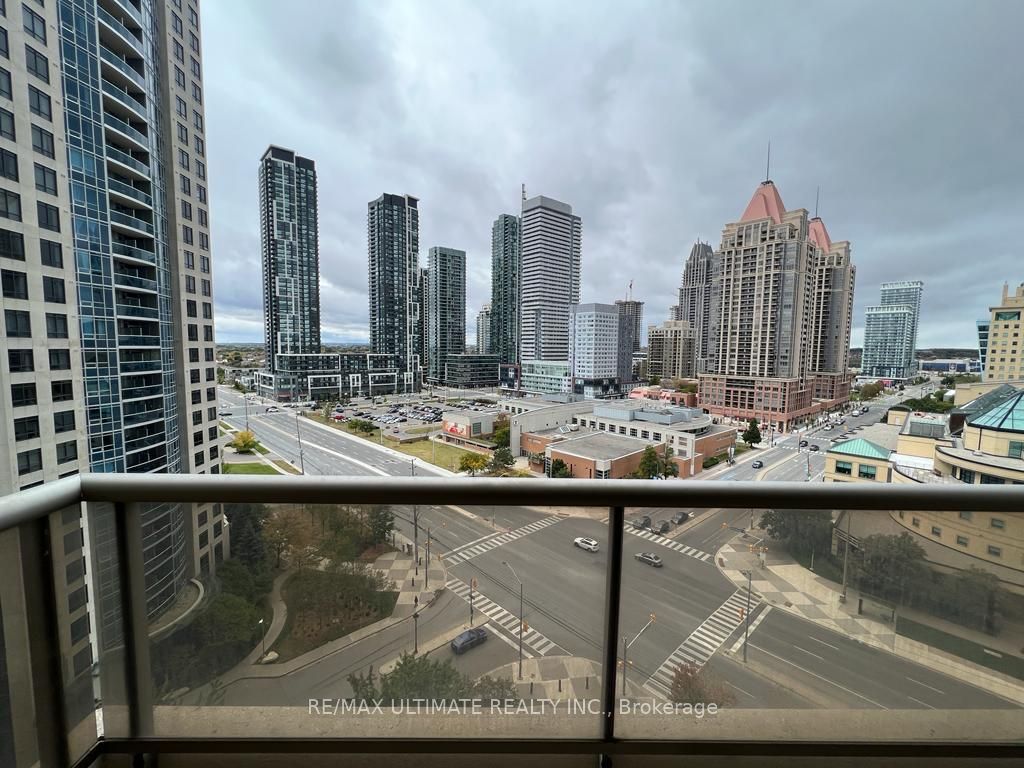 #1401 - 310 Burnhamthorpe Road Property Photo 13