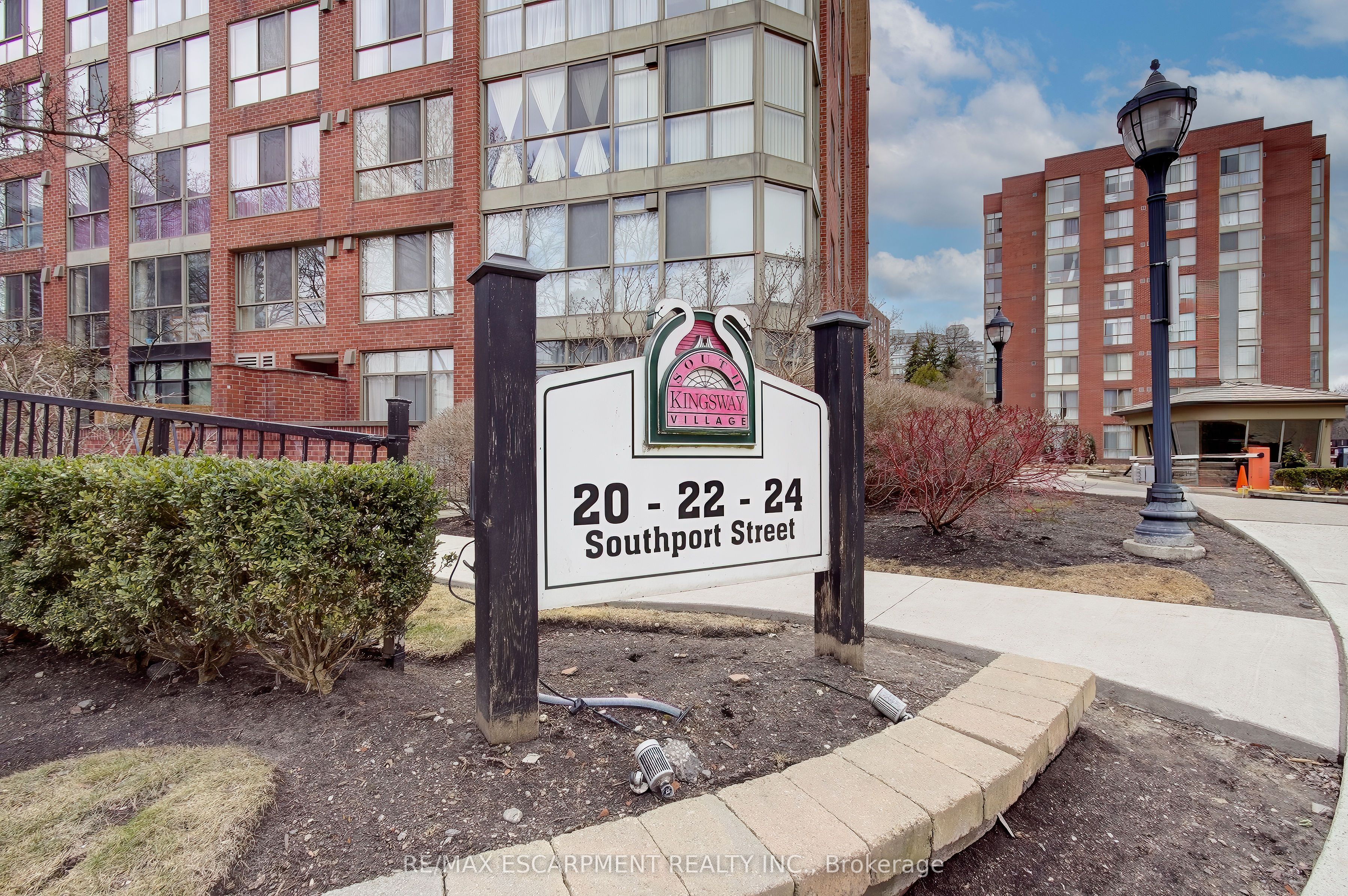 #756 - 24 Southport Street Property Photo