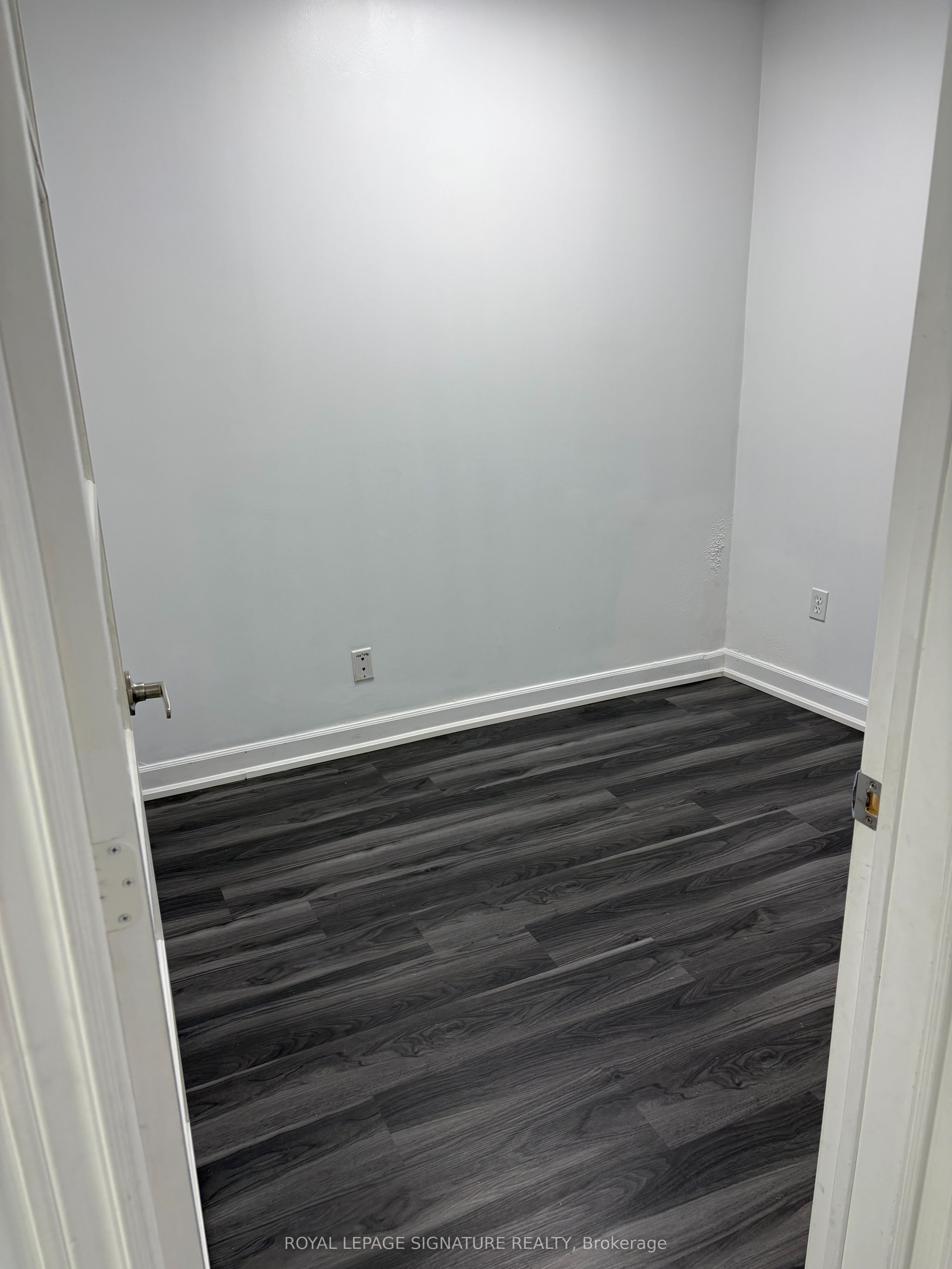 #3 - 2655 Liruma Road Property Photo 16