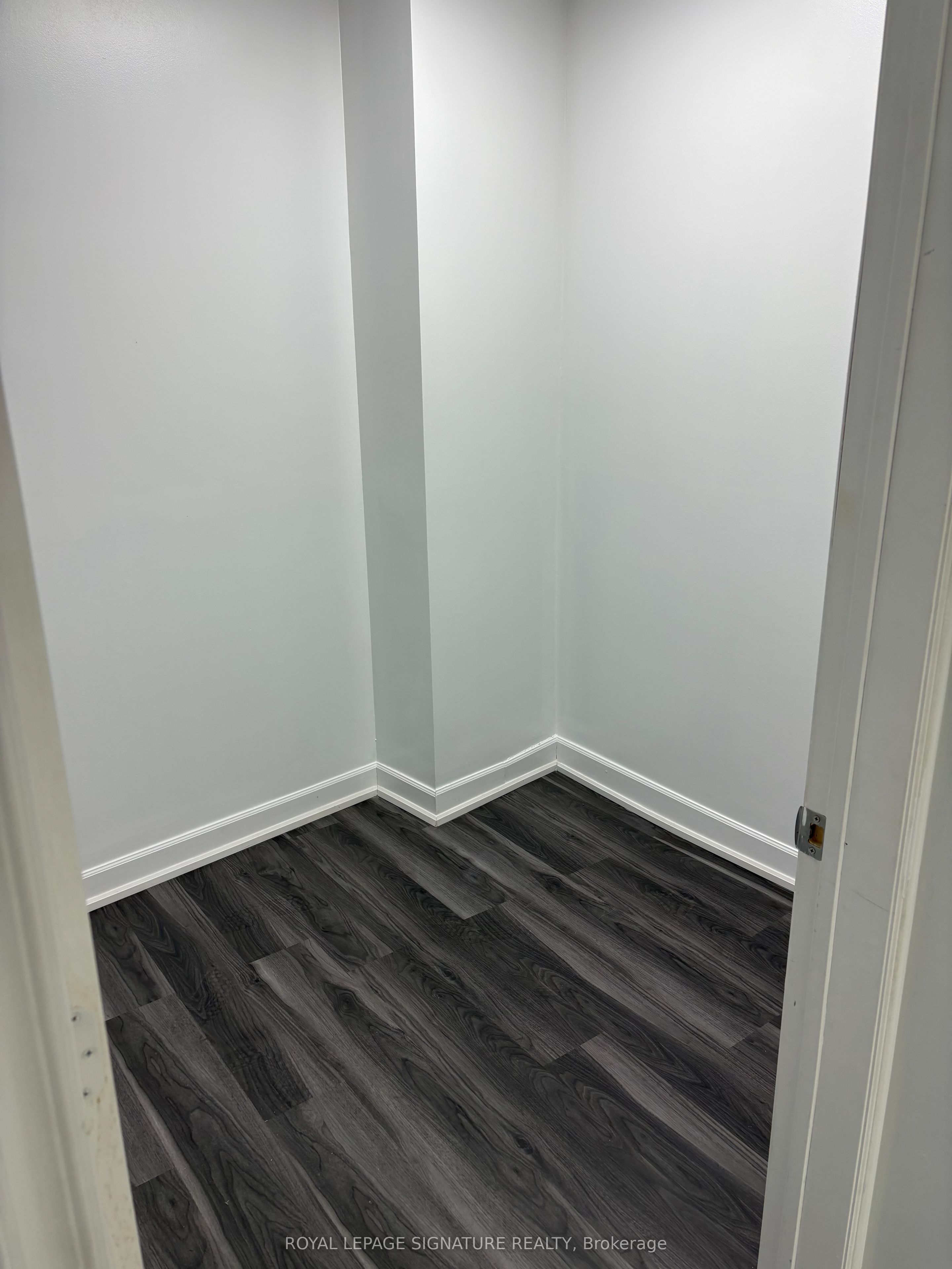 #3 - 2655 Liruma Road Property Photo 17