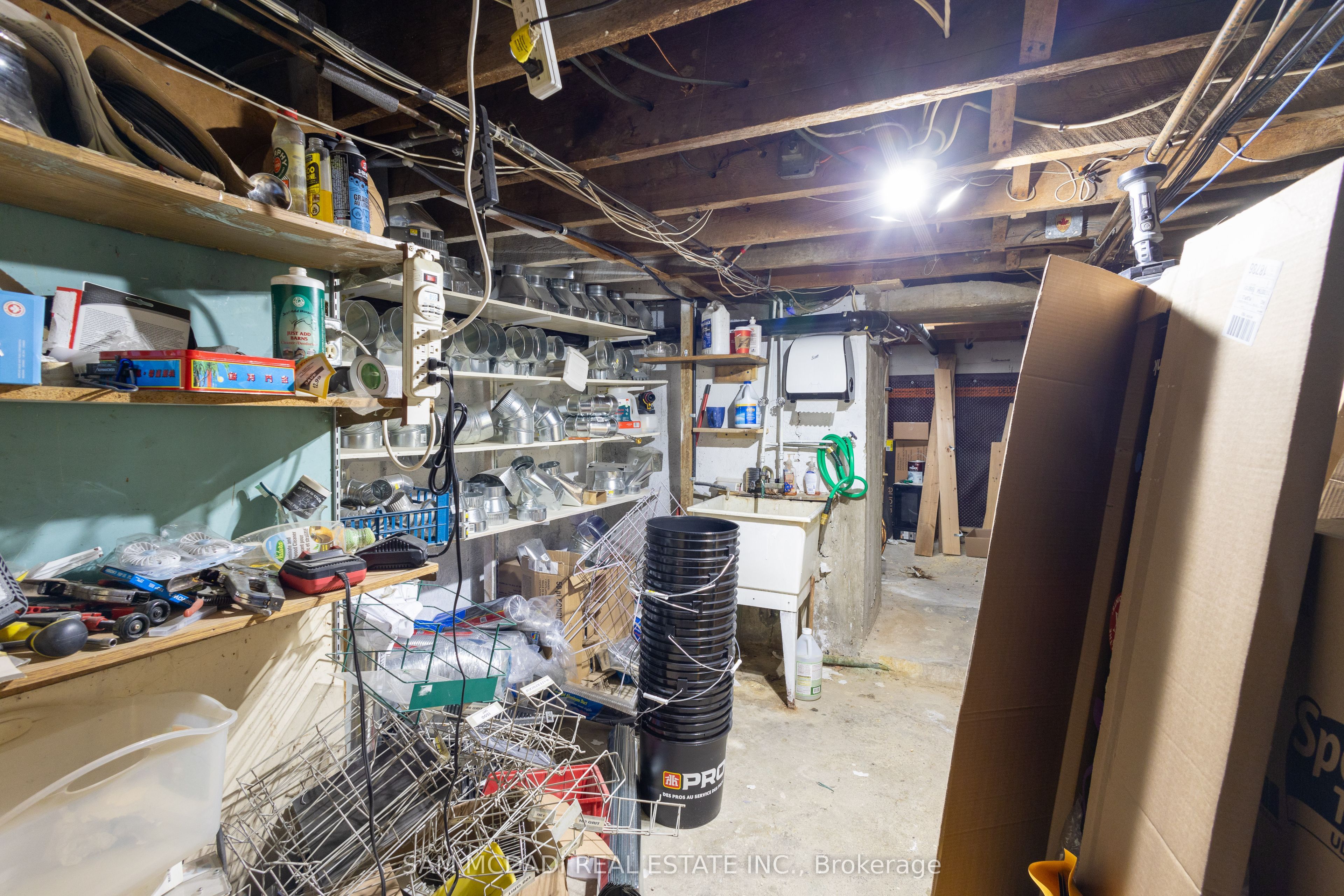 1212 Dufferin Street Property Photo 19