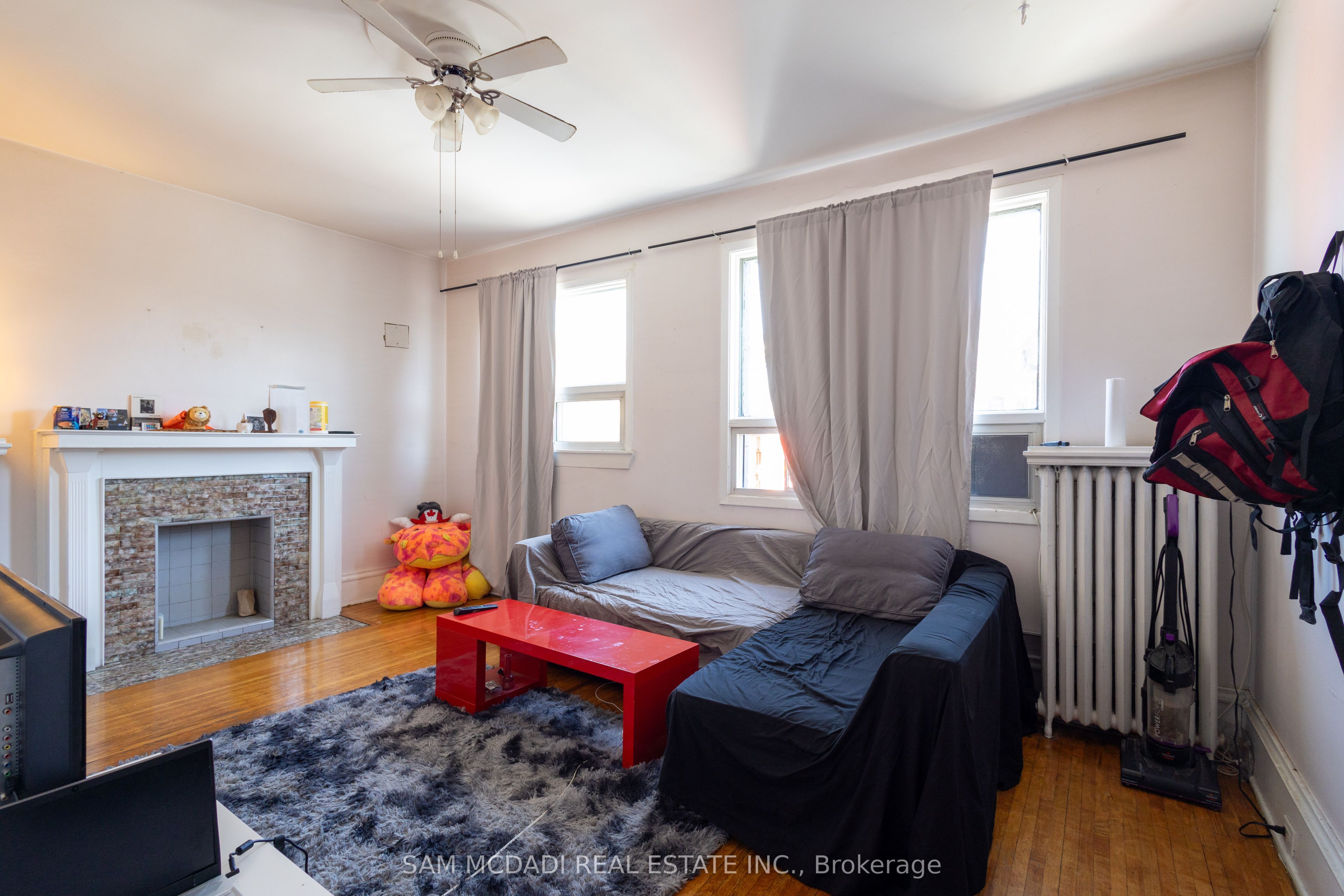 1212 Dufferin Street Property Photo 30