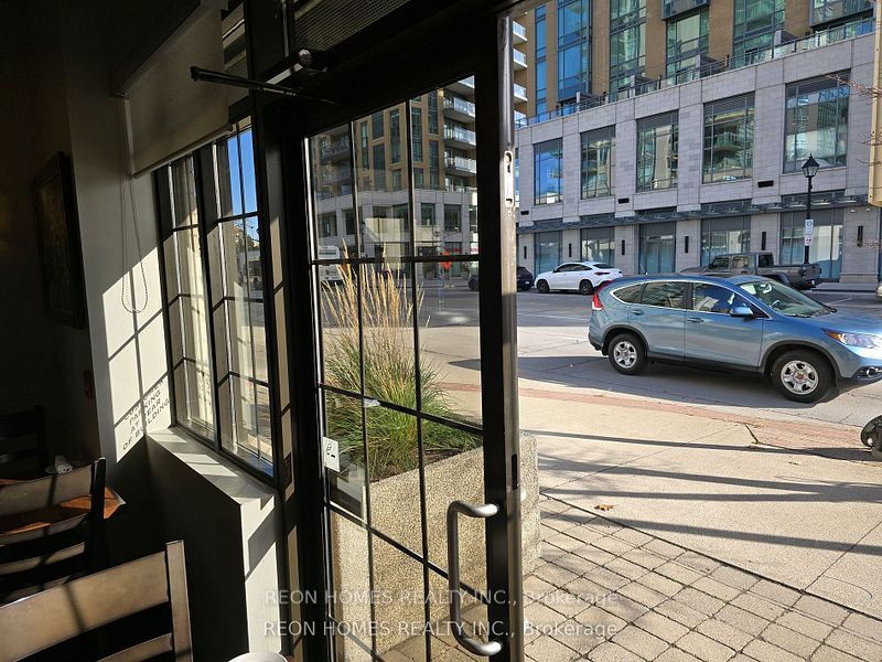 399 Elizabeth Street Property Photo 21