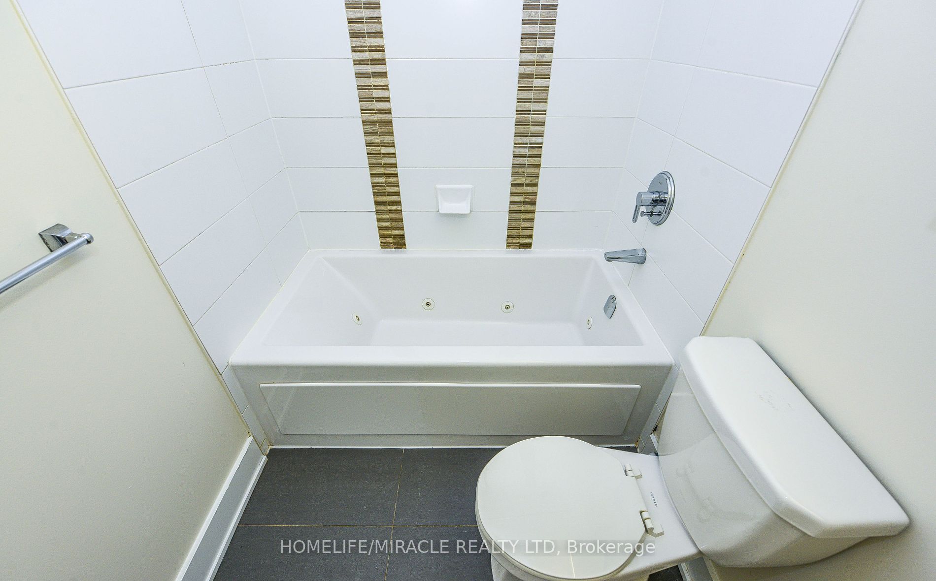 #3605 - 4099 Brickstone Mews Property Photo 9