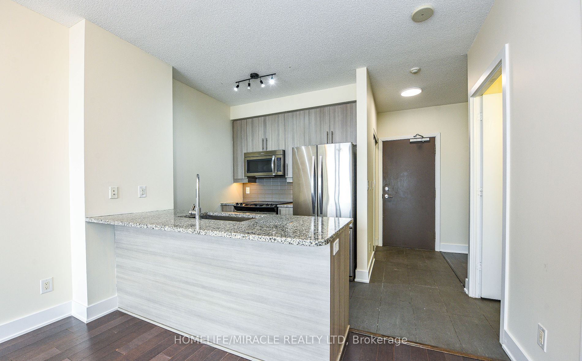 #3605 - 4099 Brickstone Mews Property Photo 10