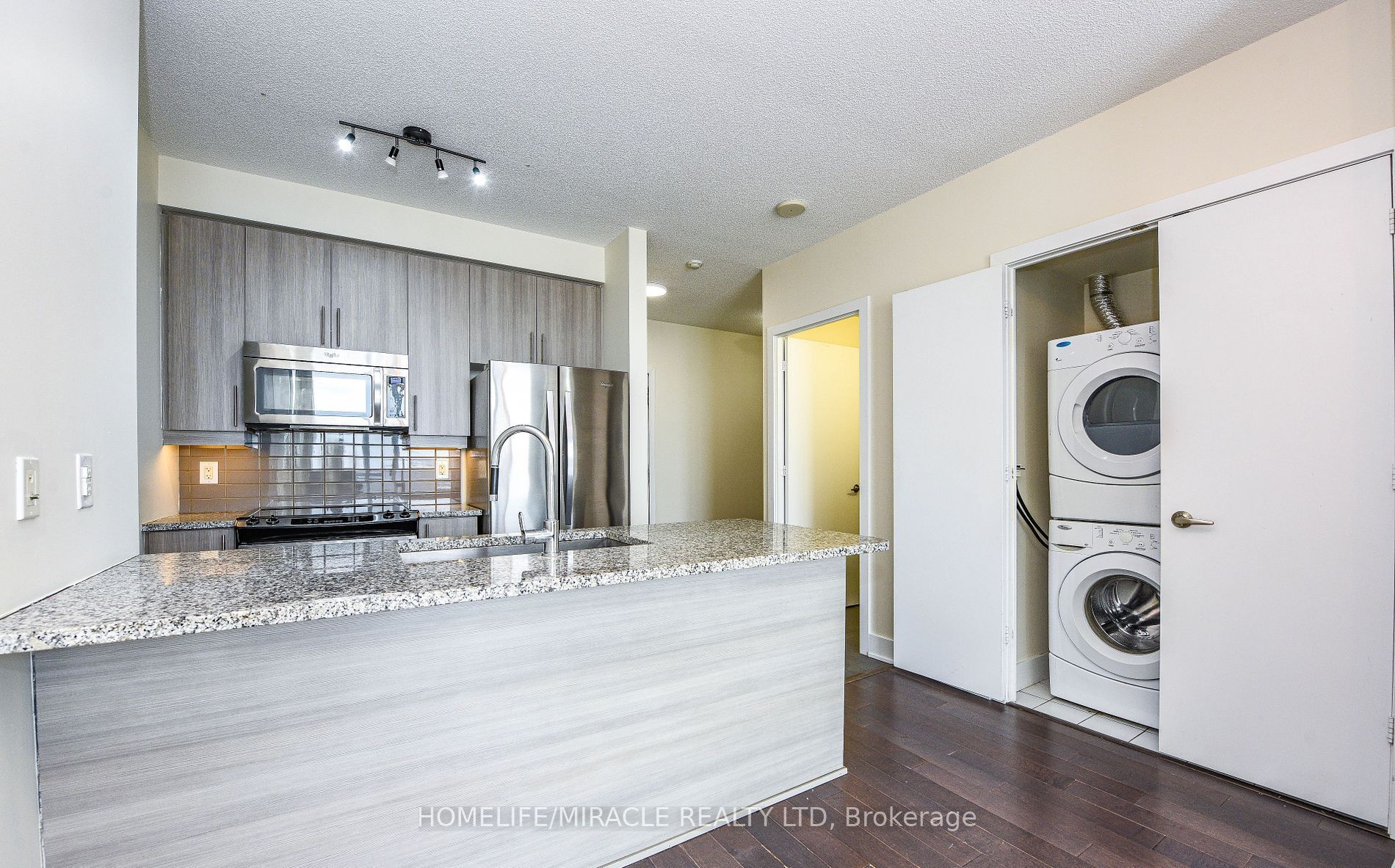 #3605 - 4099 Brickstone Mews Property Photo 13